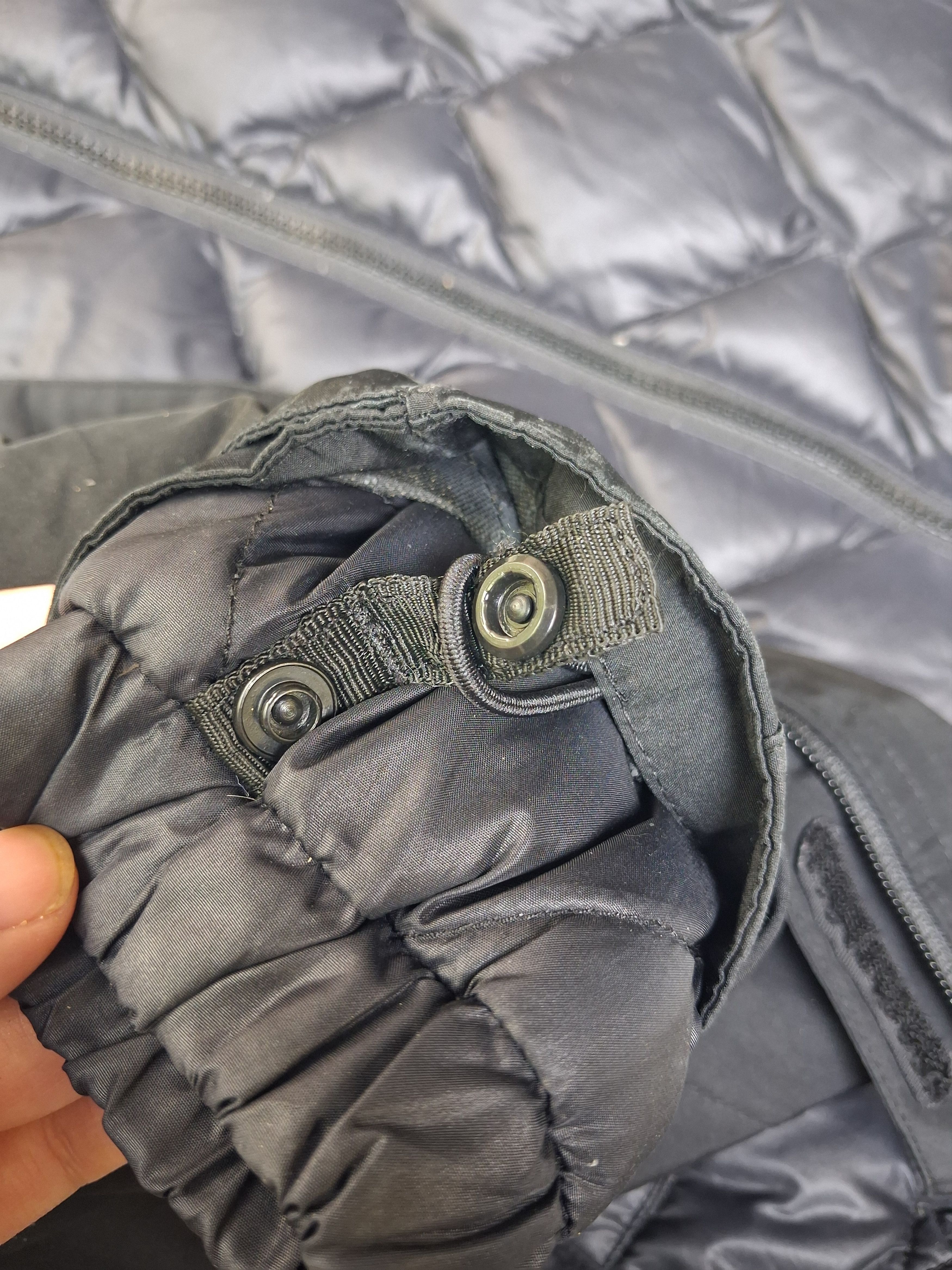 The North Face The North Face HyVent Alpha Black Waterproof Rain Jacket Size S / US 4 / IT 40 - 10 Thumbnail