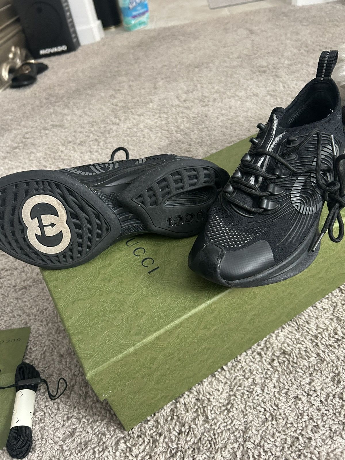 Gucci GUCCI RUNNER SNEAKERS Size US 6 / IT 36 - 2 Thumbnail