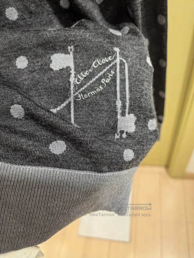 Hermes Hermes Polka Dot High Neck Knit Top Size XXS / US 00 / IT 34 - 4 Thumbnail