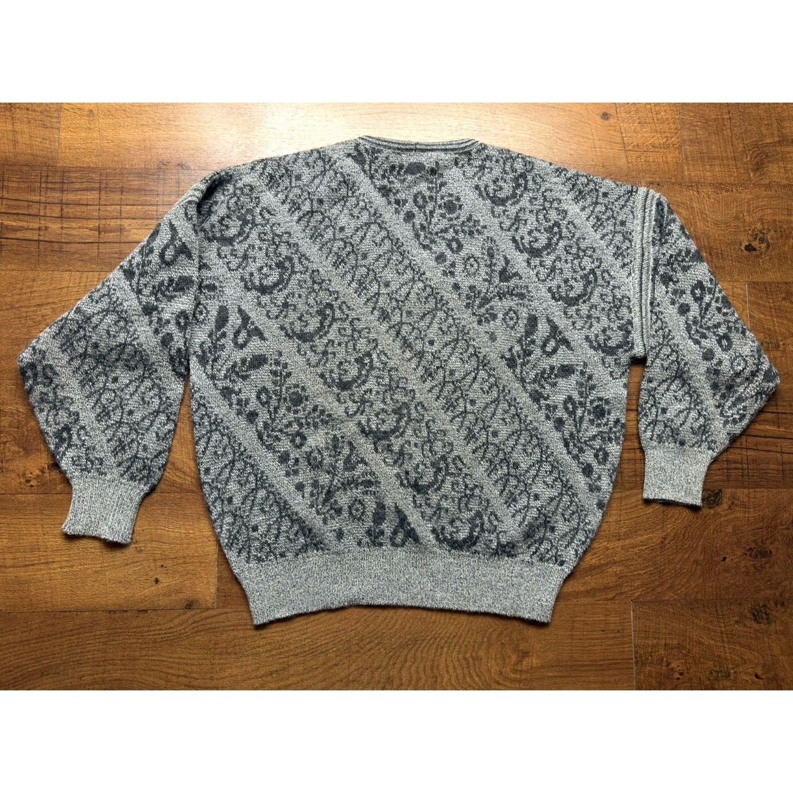 Coogi VTG St Croix Sweater Size Medium Mohair/Wool Knit Biggie Coogi Style 90s USA Mens Gray Crew Neck Pullover Size US M / EU 48-50 / 2 - 3 Thumbnail