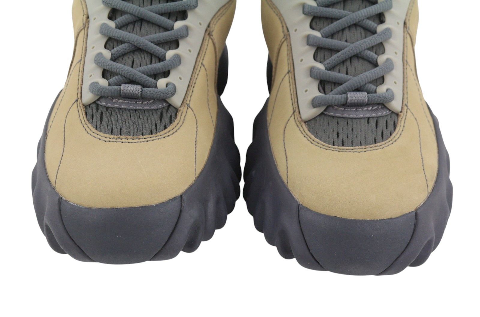 Brain Dead OAKLEY FACTORY CHOP SAW NUBUCK EU39 Mocha Boots 90515 Size US 9 / IT 39 - 5 Thumbnail