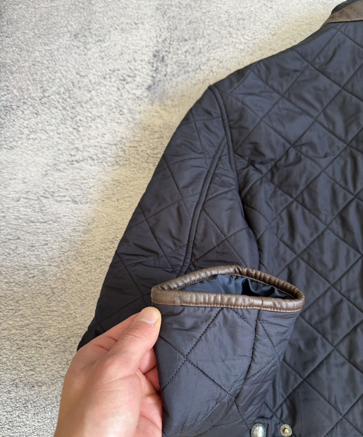 Barbour Barbour Powell Quilted Jacket Men S Black Brown Trim Classic Size US S / EU 44-46 / 1 - 13 Thumbnail