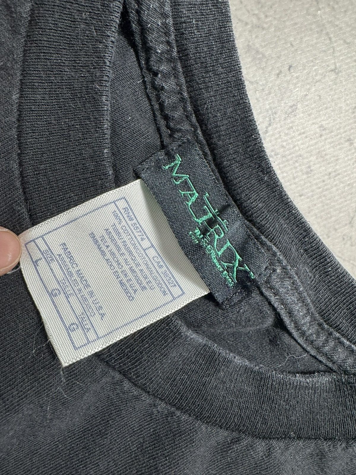 Vintage The Matrix Vintage 90’s Black T-Shirt Size L Made In U.S.A Size US L / EU 52-54 / 3 - 7 Thumbnail