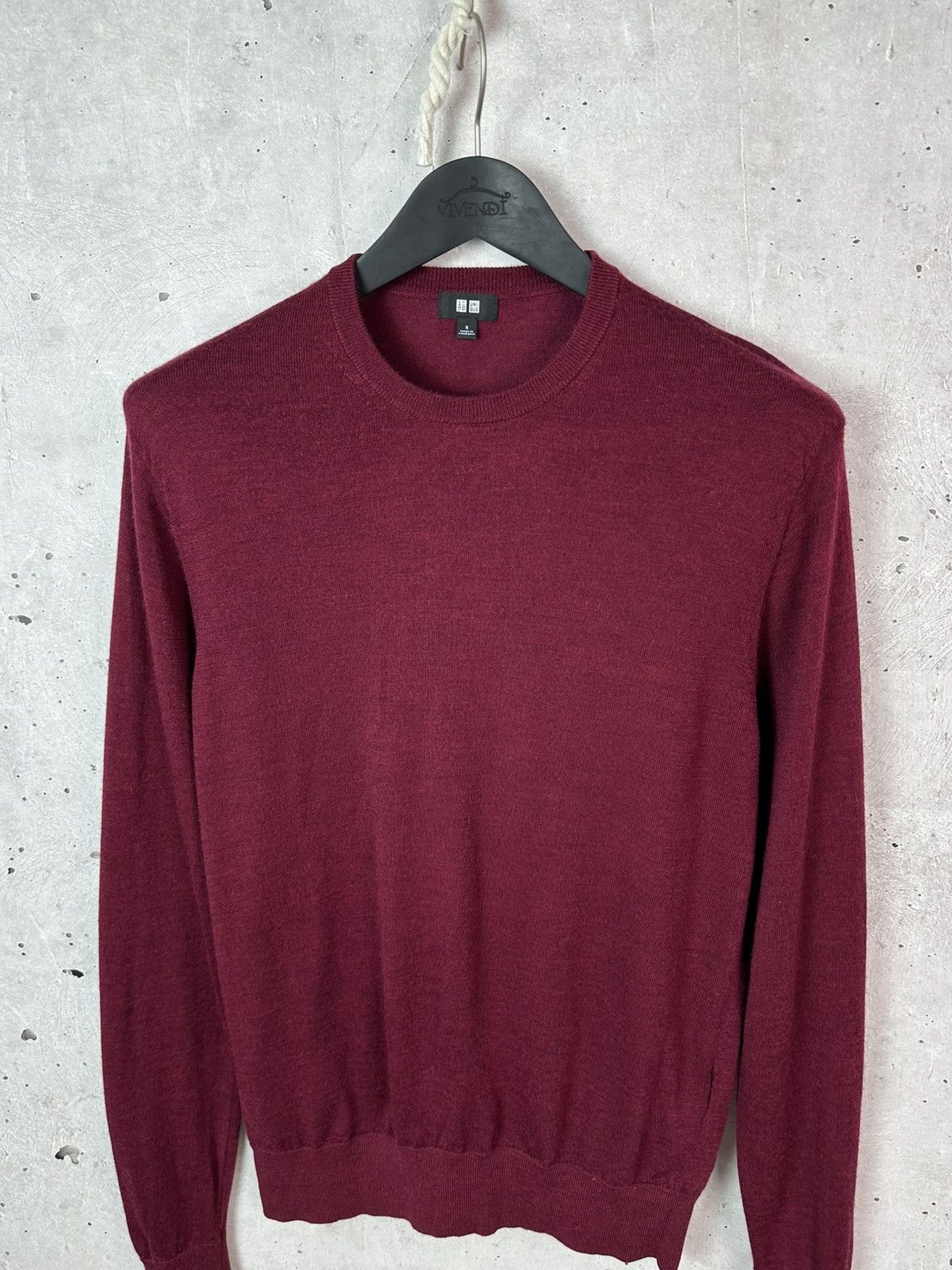 Uniqlo Uniqlo Wool Knit Burgundy Long Sleeve Crew Neck Sweater Size US S / EU 44-46 / 1 - 2 Thumbnail