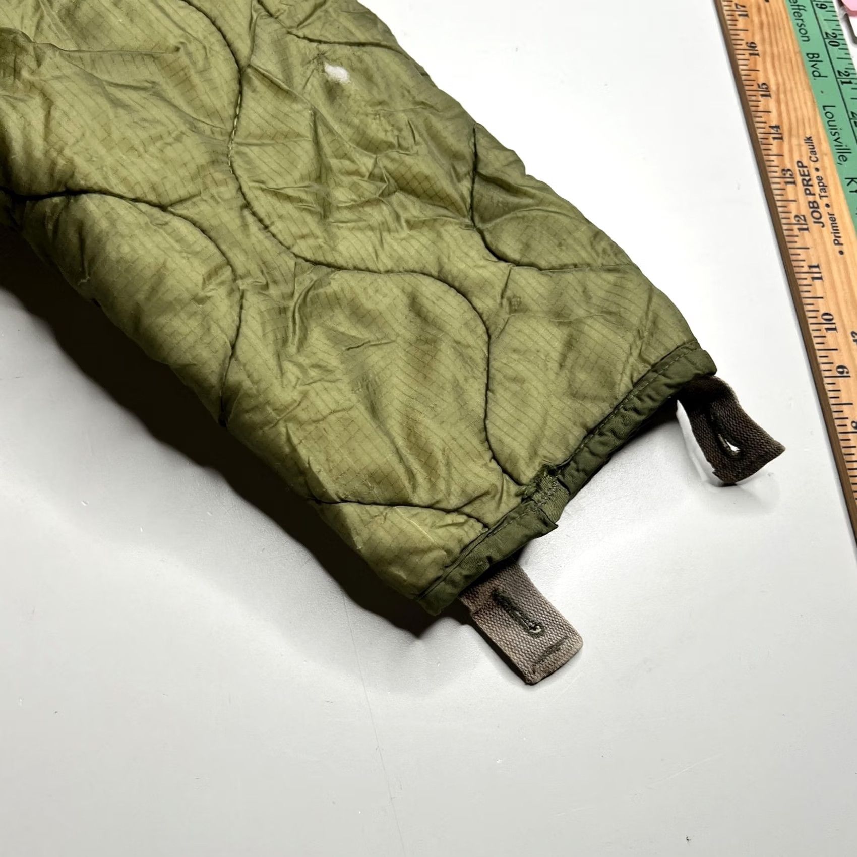 Vintage VINTAGE Royal Maid Assoc Jacket Mens L Military Olive Green Nylon Liner Cold Weather 80s Size US L / EU 52-54 / 3 - 3 Thumbnail