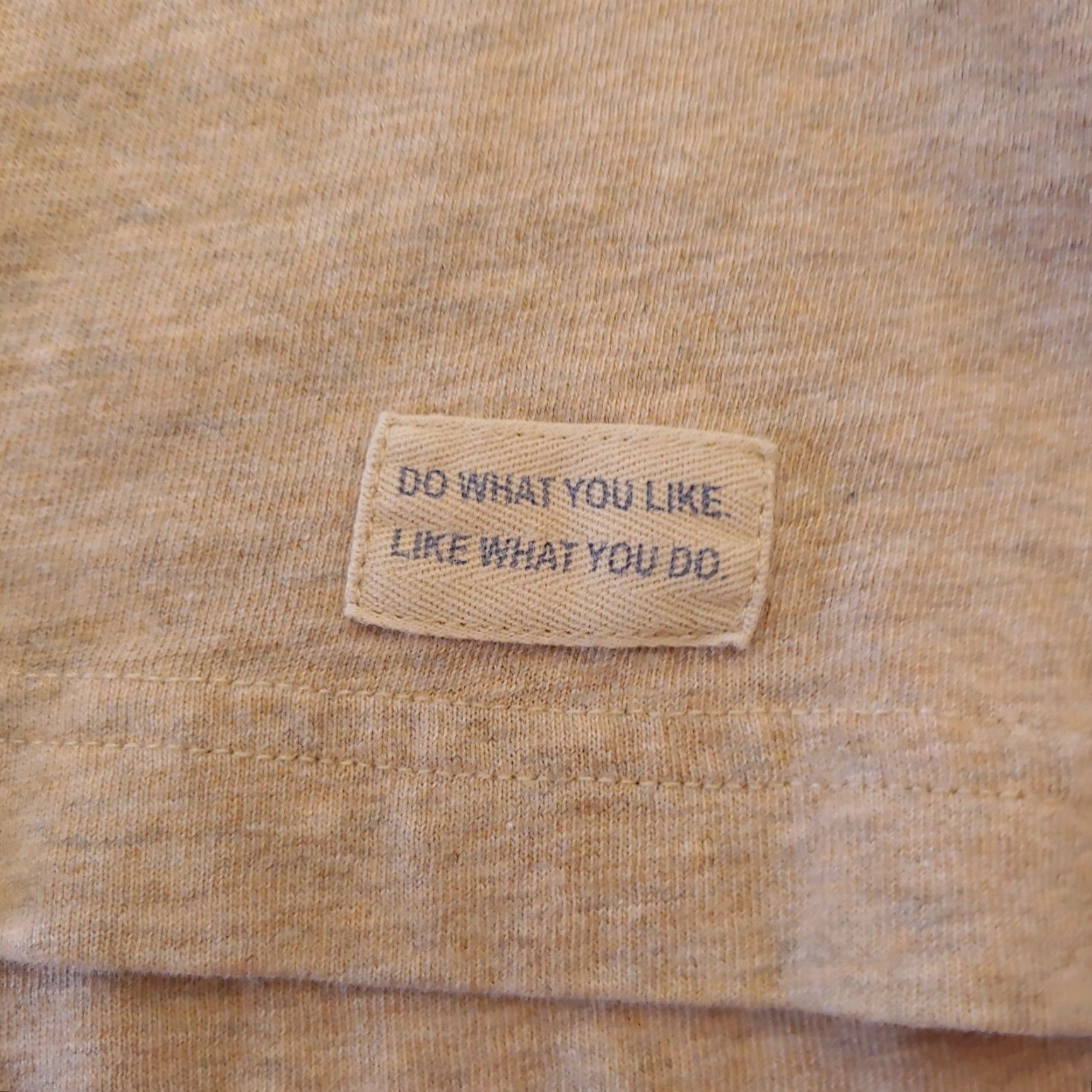 Life is Good VINTAGE Life is Good Shirt Fly Fishing Shirt Frequent Flyer Tying Hook Tan Top Outdoor Mens Small Brown Fly Fishing 90s Theme? Size US S / EU 44-46 / 1 - 4 Thumbnail
