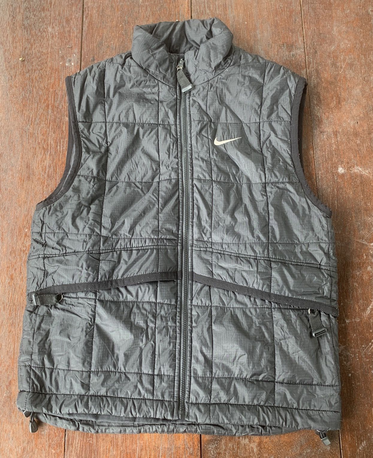 Nike ACG thermal layer primaloft puff down vest