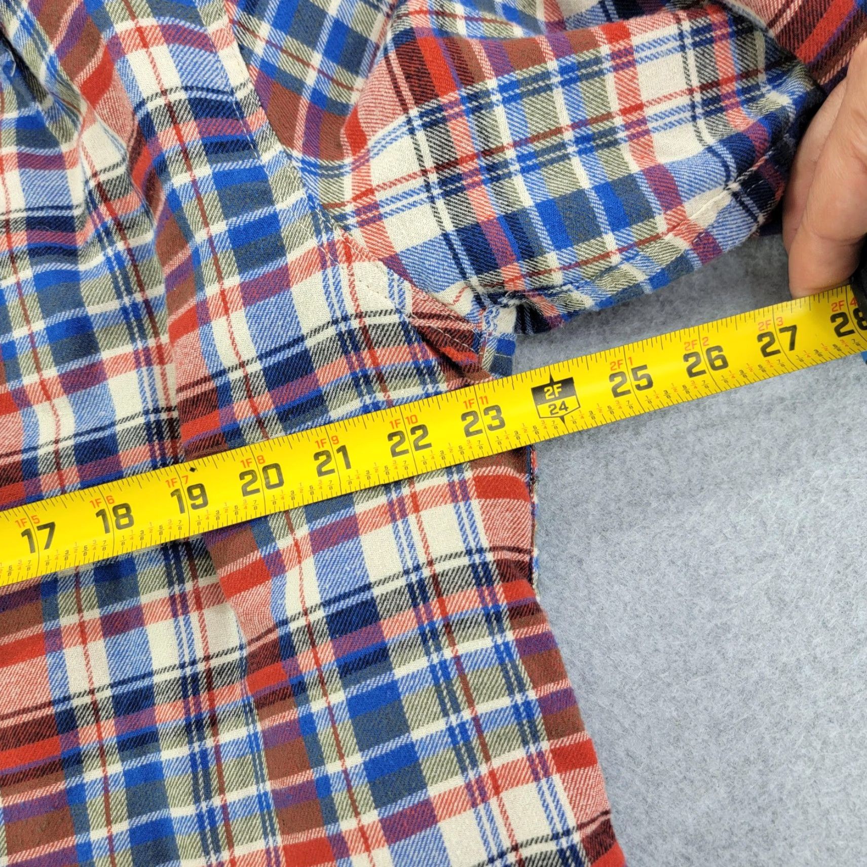 Wrangler VINTAGE Wrangler Jacket Mens XL Red Plaid Quilted Hooded Flannel Lined Warm Outdoor Size US XL / EU 56 / 4 - 7 Thumbnail