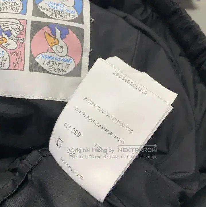 Moncler Moncler Logo Patch Detachable Hood Down Vest. Size US S / EU 44-46 / 1 - 1 Thumbnail