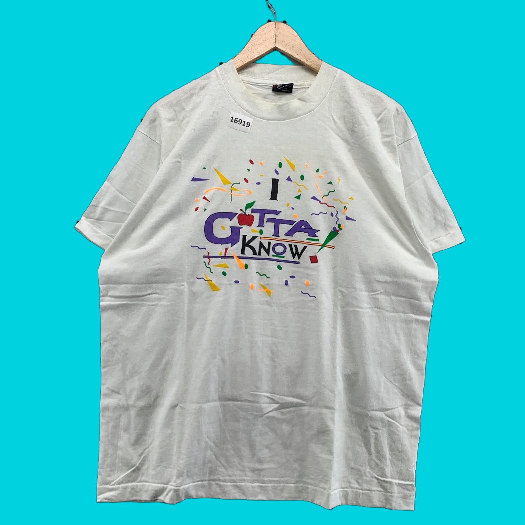 Fruit Of The Loom VINTAGE Fruit of the Loom 90s T-Shirt Adult XL White "I Gotta Know" Short Sleeve Teacher Mens Size US XL / EU 56 / 4 - 1 Thumbnail