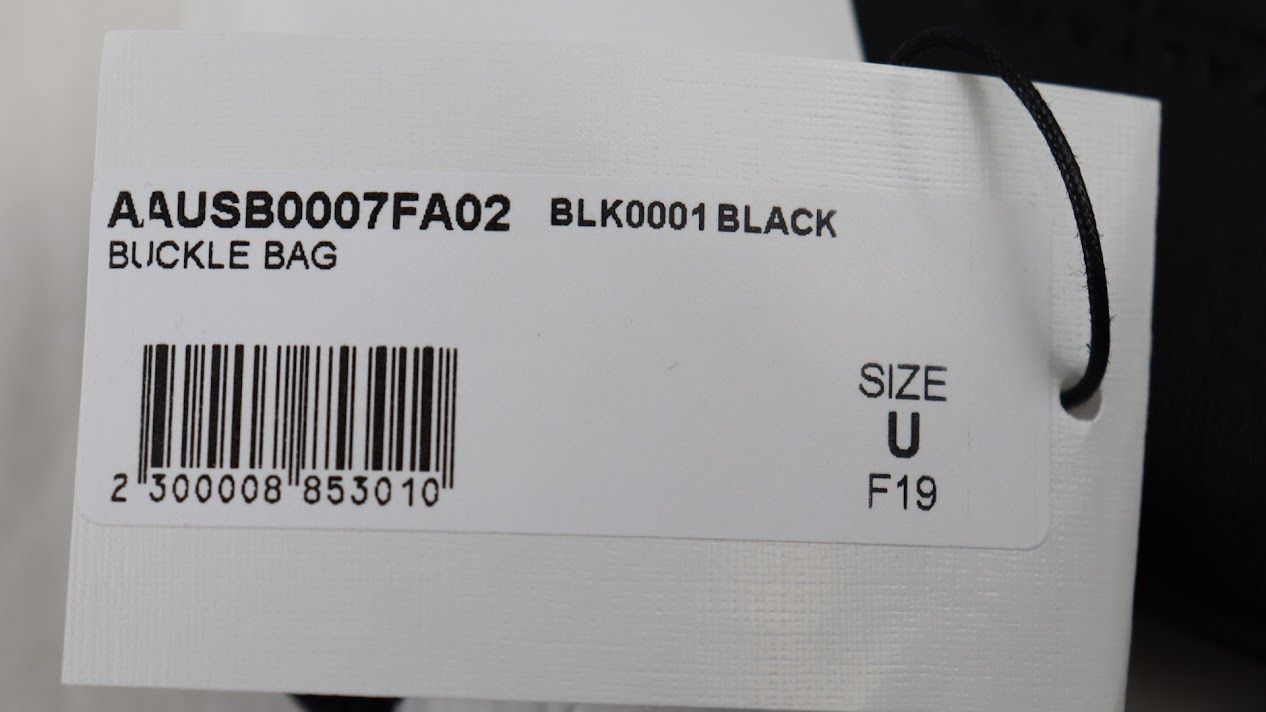 1017 ALYX 9SM o1rshd1 Size: OS / Buckle Bag in Black Size ONE SIZE - 4 Thumbnail