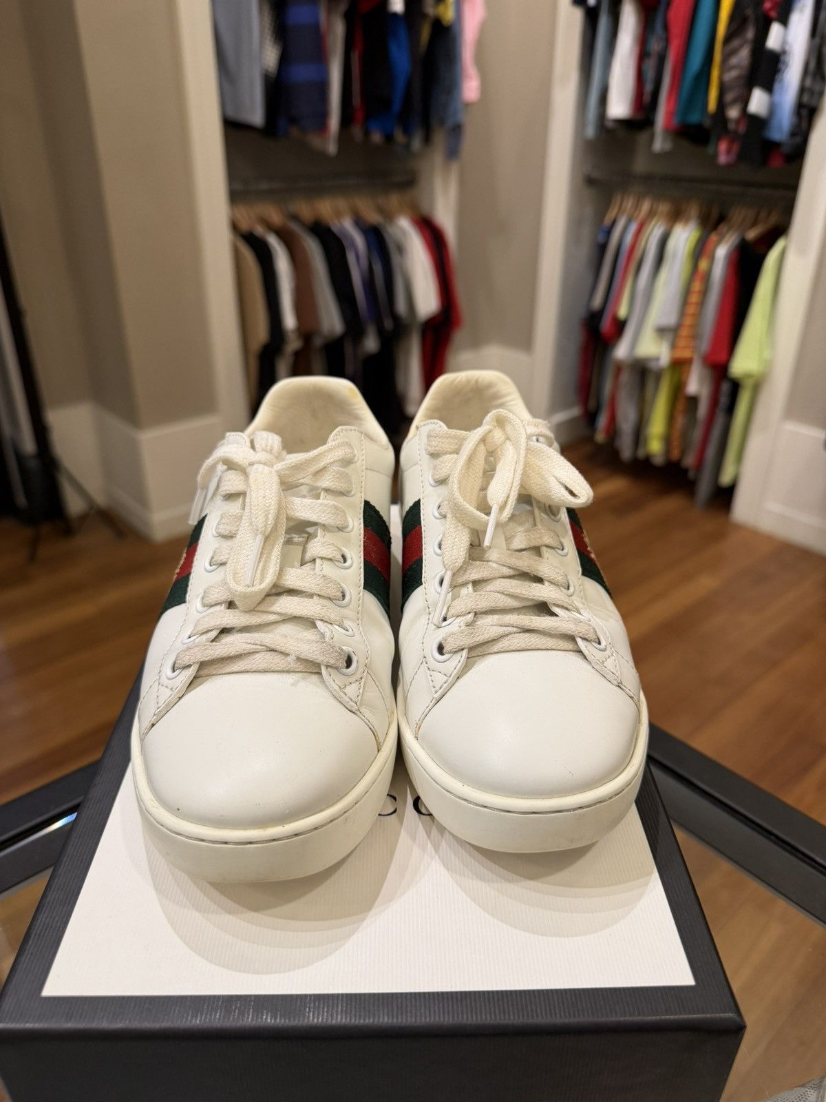 Gucci Gucci Ace Low Sneaker - Embroidered Bee Size US 5.5 / IT 35.5 - 5 Thumbnail