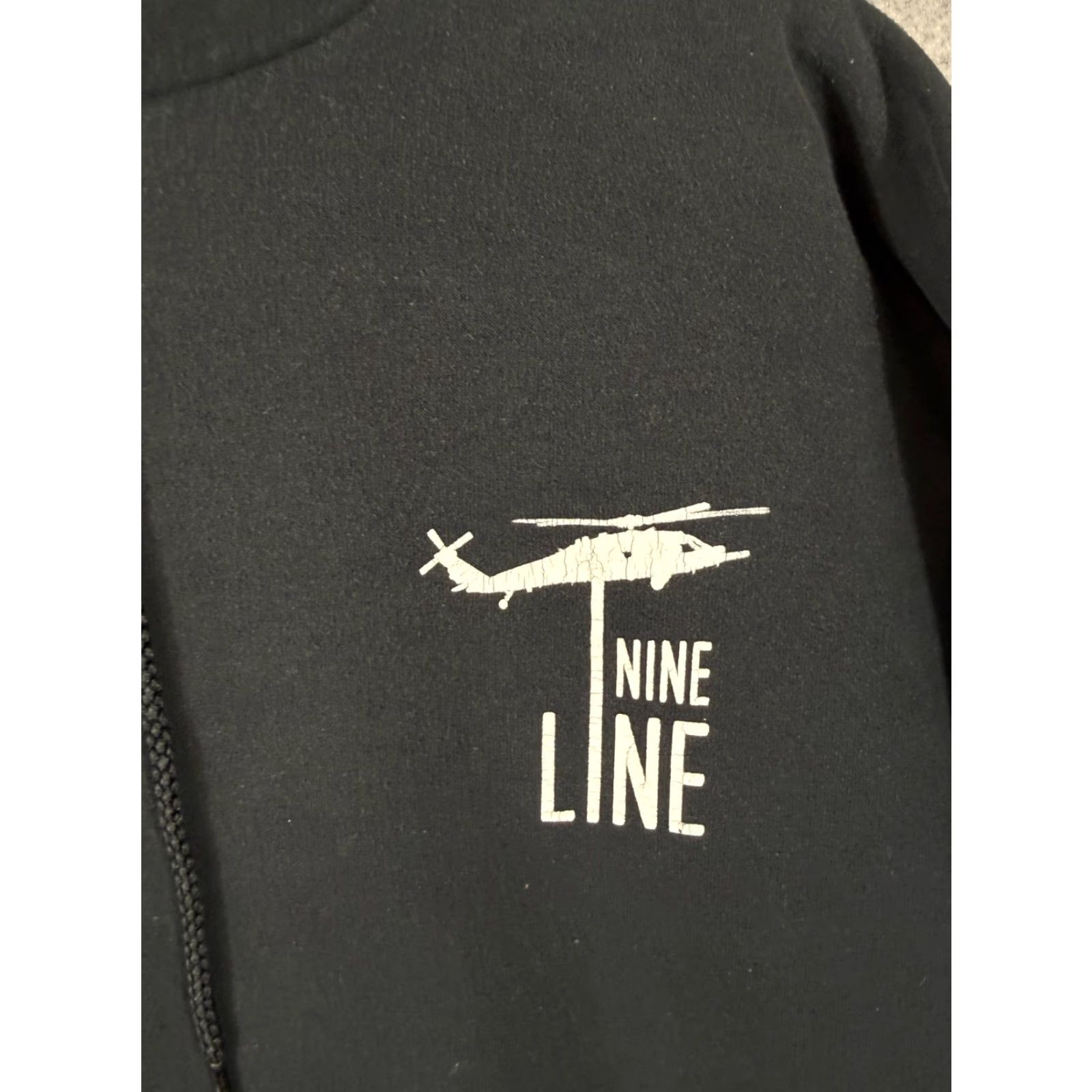 Port & Company Port & Company Nine Line Hoodie Sweatshirt Mens L Black Pullover Drawstring Graphic Logo Pocket Pullover Hooded Patriotic Casual (Vit... wait) Size US L / EU 52-54 / 3 - 5 Thumbnail
