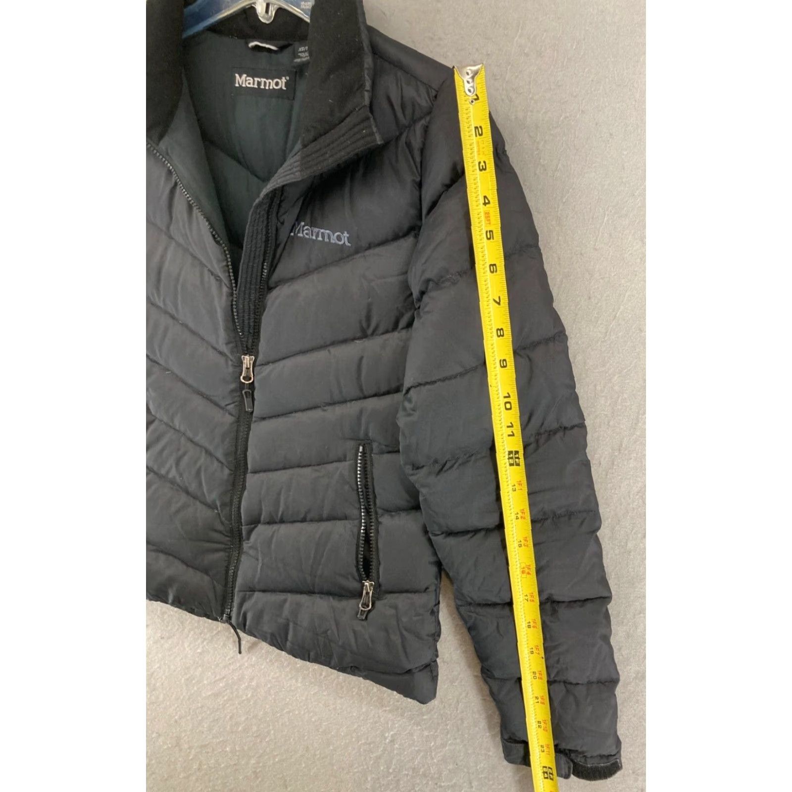 Marmot Marmot Womens Puffer Jacket XS Black Full Zip Down Filled Outdoor Size XS / US 0-2 / IT 36-38 - 4 Thumbnail