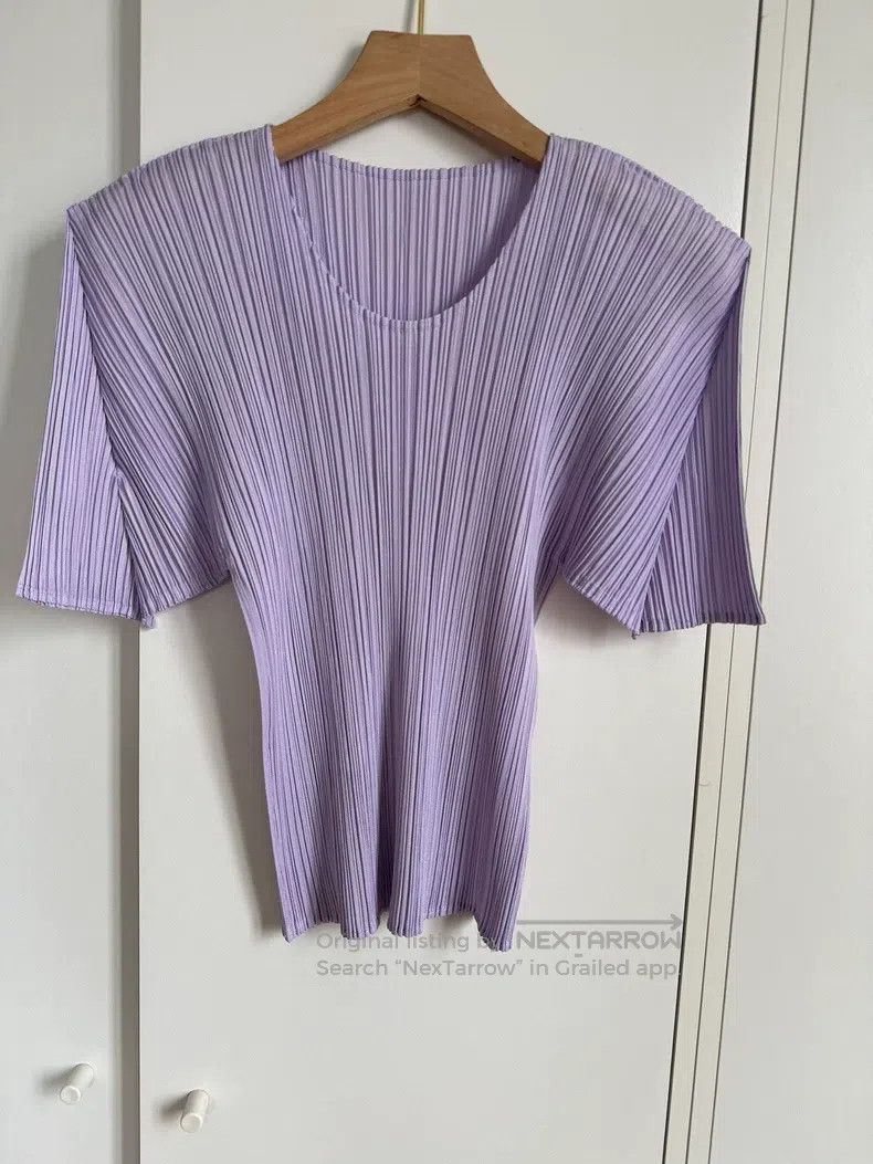 Issey Miyake Issey Miyake Short-Sleeve Top Size L / US 10 / IT 46 - 1 Thumbnail