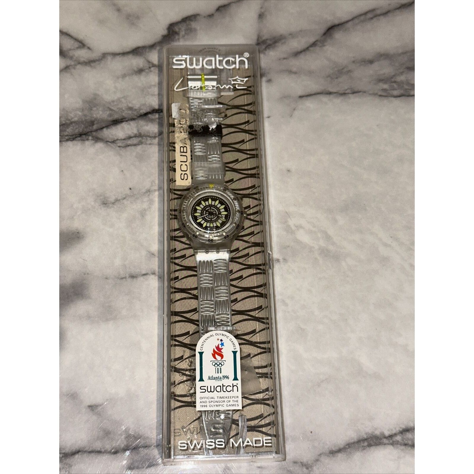 Swatch NEW VTG '96 Swatch Scuba 200 LOOMI Walk On SDK907 Glows Size 38 - 1 Thumbnail