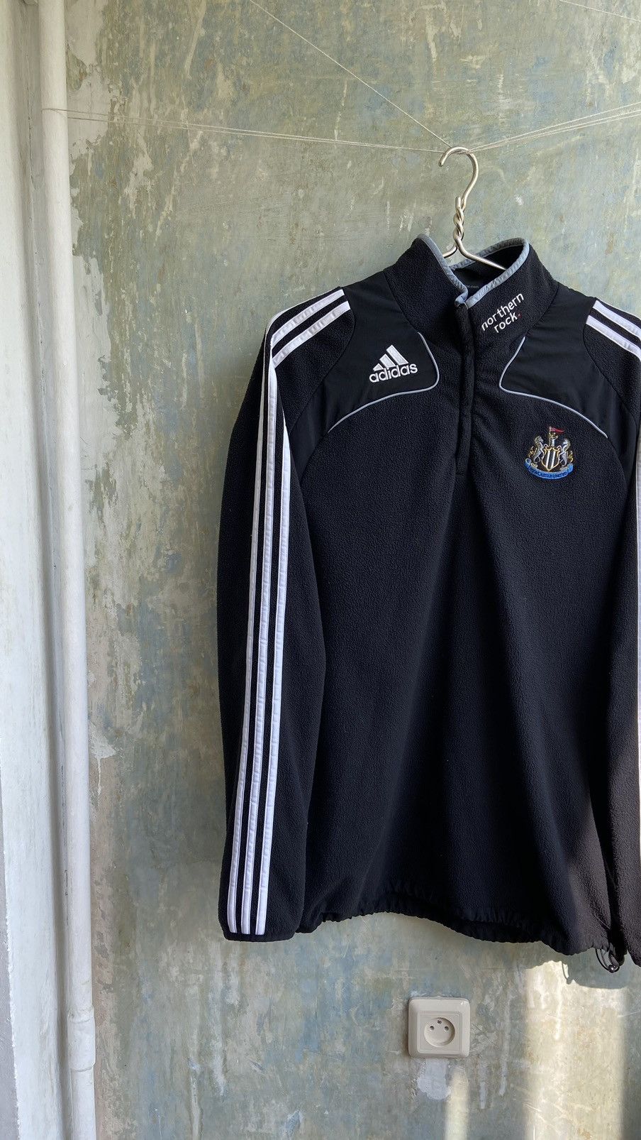 Adidas × Vintage Vintage Adidas Newcastle United Fleece Sweater Size US L / EU 52-54 / 3 - 3 Thumbnail