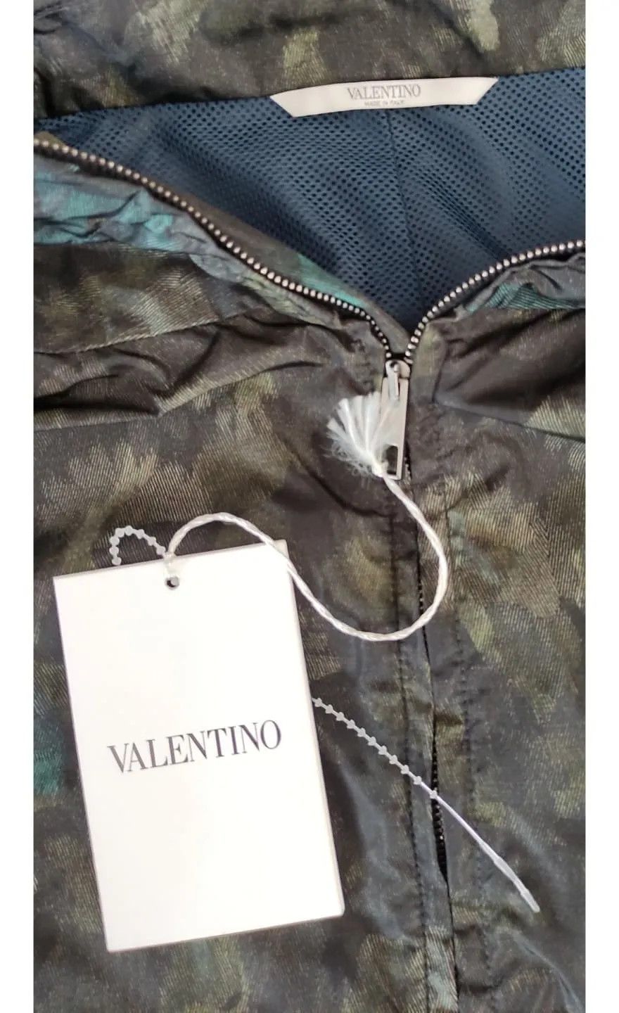 Valentino Valentino camo windbreaker L - Fashionella Size US L / EU 52-54 / 3 - 6 Thumbnail