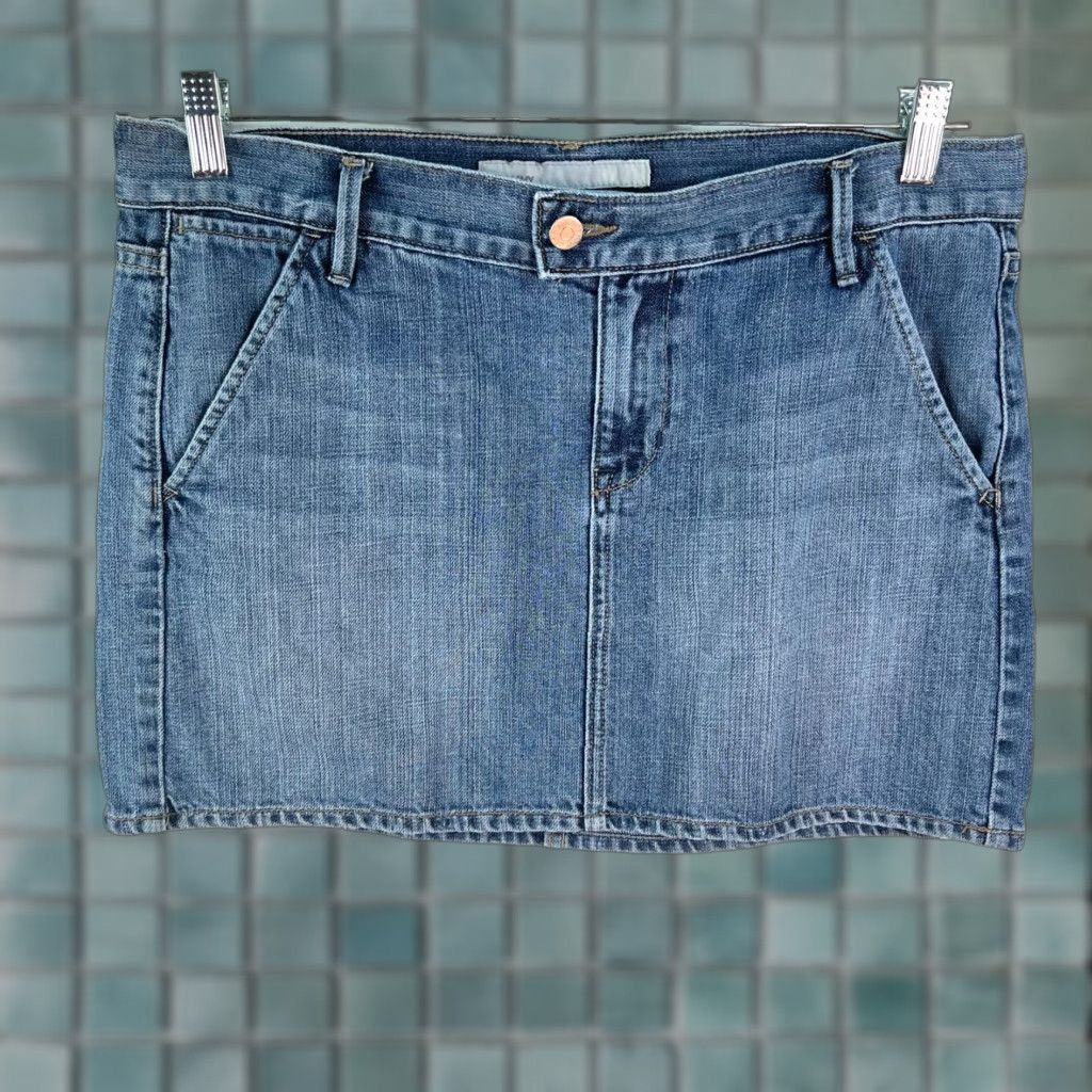 Old Navy Old Navy Womens Denim Skirt Flat Front Short 8 Blue Cotton Casual 100% Cotton Womens Size 8 Blue Vintage No Size 30" / US 8 / IT 44 - 1 Thumbnail