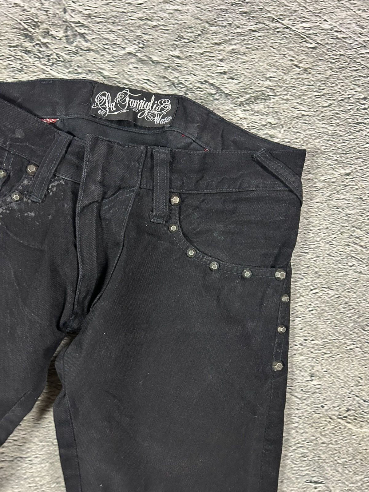 Wax London Wax jeans studded flared black skull Size 28" / US 6 / IT 42 - 8 Thumbnail