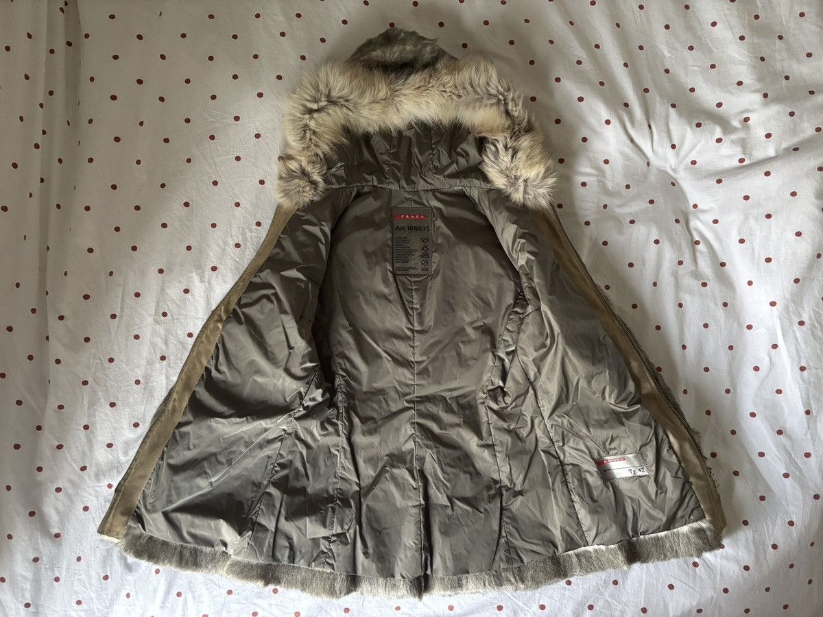 Prada Prada ‘Inuit’ Dyed Goat Fur Hooded Jacket (AW2001) Size M / US 6-8 / IT 42-44 - 6 Thumbnail