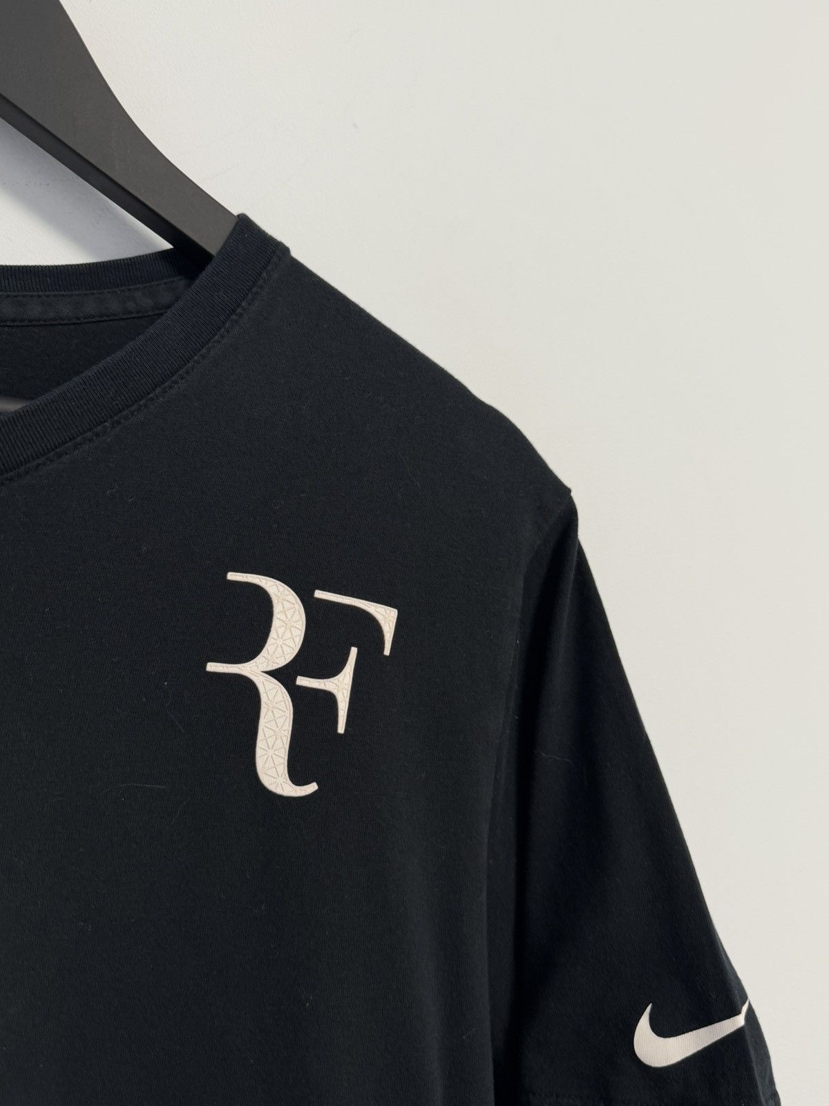 Nike × Vintage Nike Roger Federer V-Neck Practice Tennis T-Shirt Size US L / EU 52-54 / 3 - 5 Thumbnail