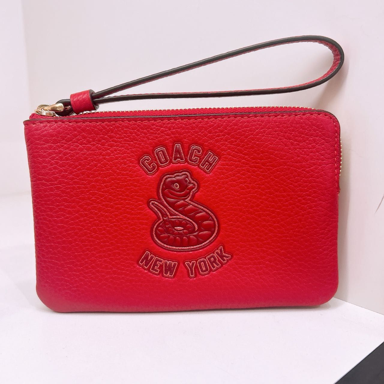 Coach New Year Corner Zip Wristlet With Snake Graphic CZ529 Size ONE SIZE - 1 Thumbnail