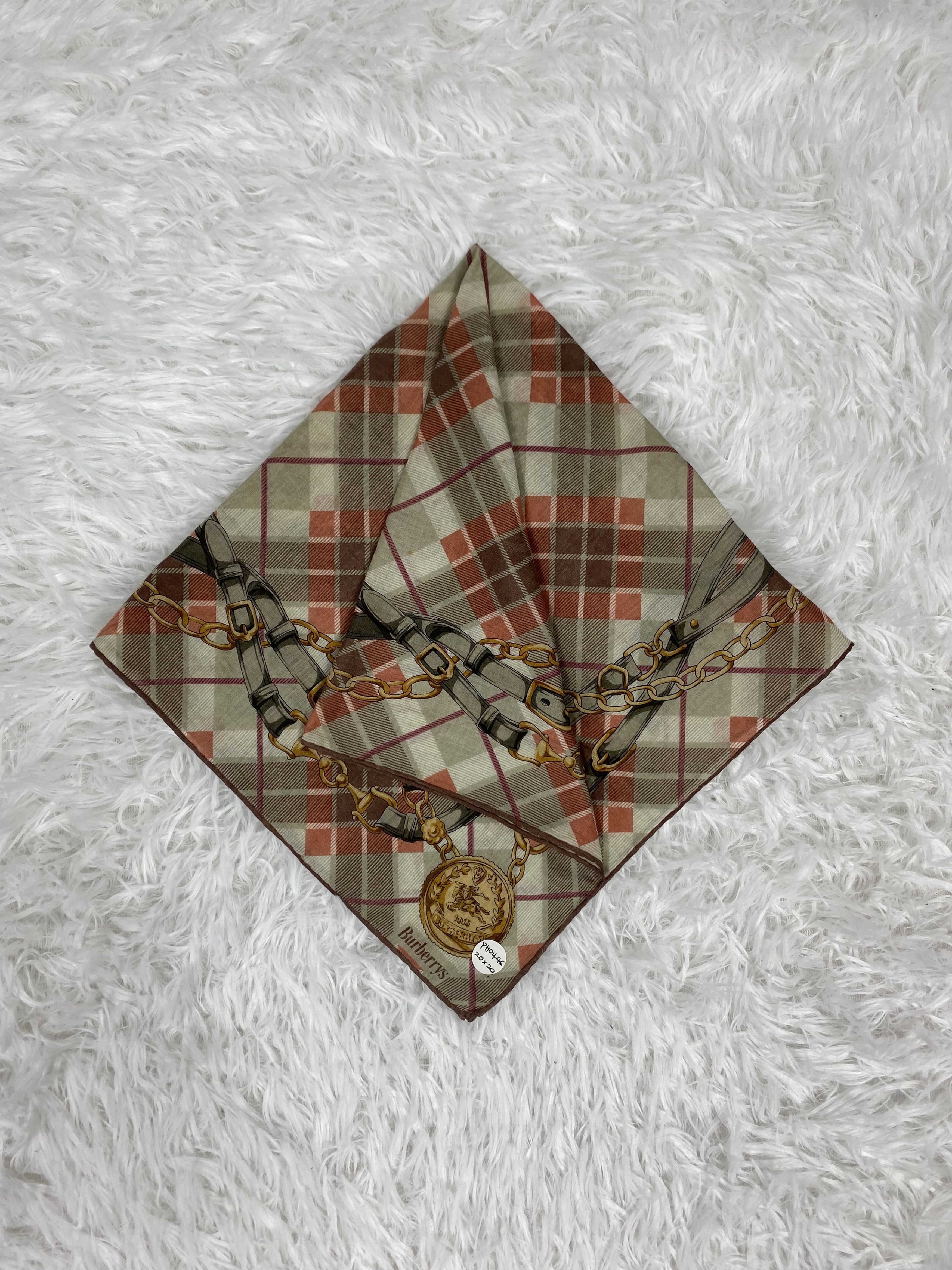 Burberry Vintage Burberry Handkerchief Neckerchief PH0446 Size ONE SIZE - 1 Thumbnail