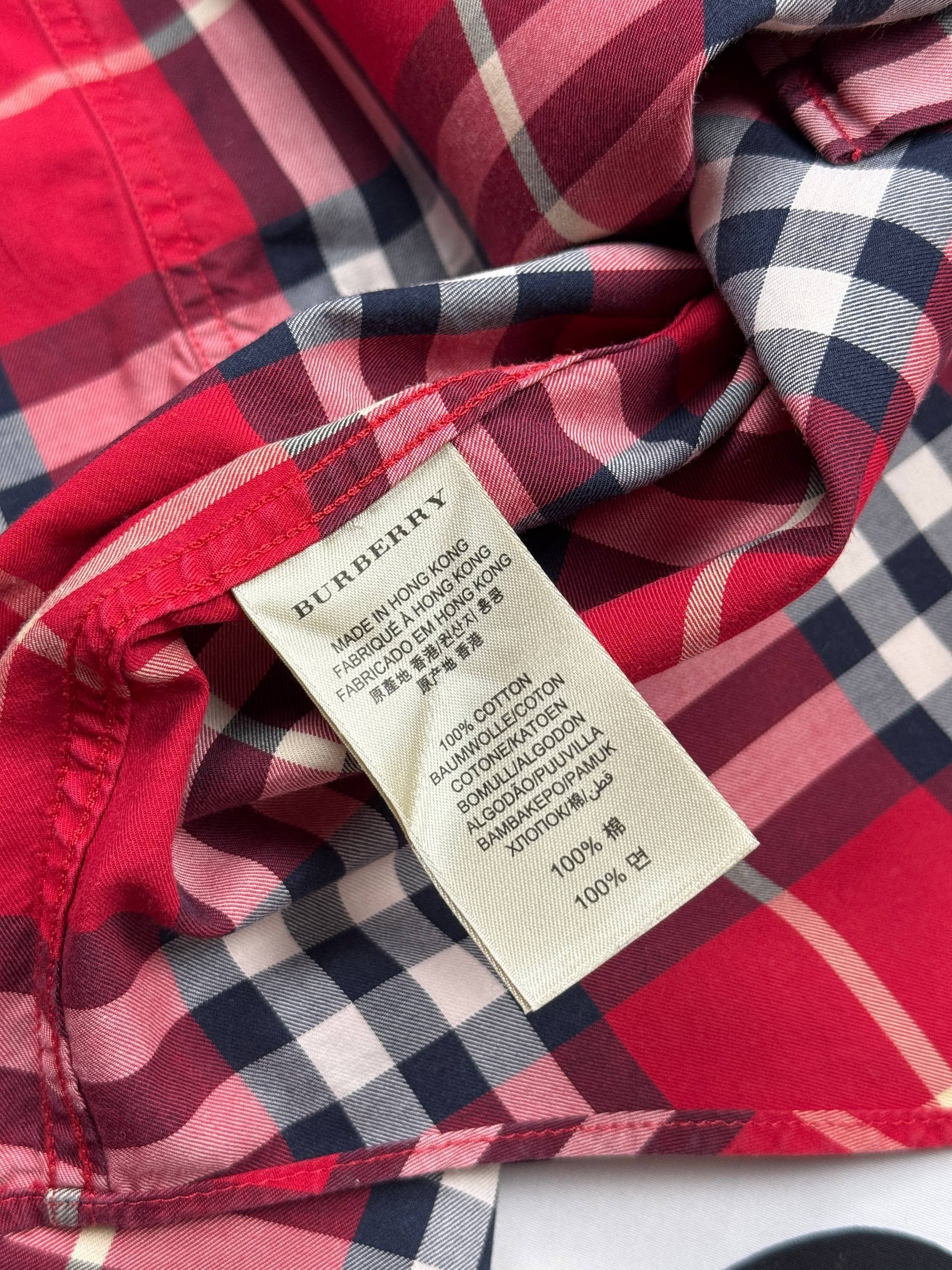 Burberry Burberry Luxury Classic Shirt Red Check Button Ups Size M Size US M / EU 48-50 / 2 - 5 Thumbnail