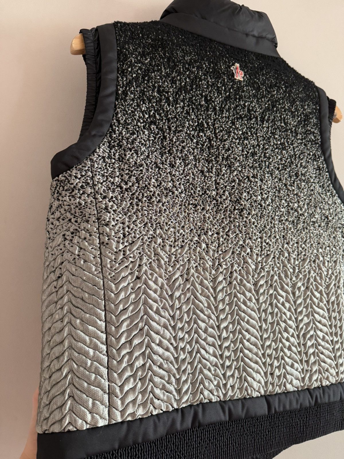 Moncler Moncler Grenoble Silver Gradient Down Melette Gilet Vest Size S / US 4 / IT 40 - 4 Thumbnail