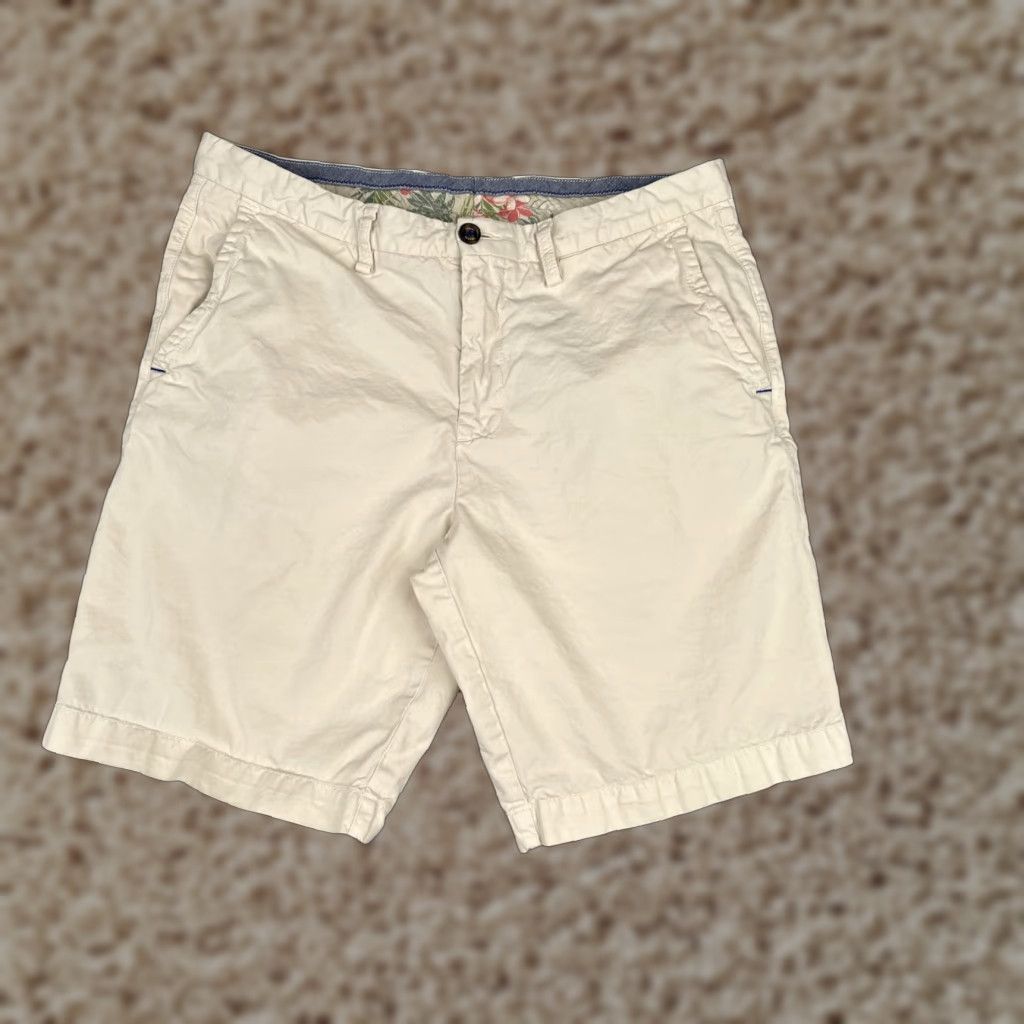Tommy Bahama Tommy Bahama Shorts Mens 34 Chino Flat Front Zip Fly Beige Khaki Casual Beach Linen Cotton Blend Pockets Size US 34 / EU 50 - 1 Thumbnail