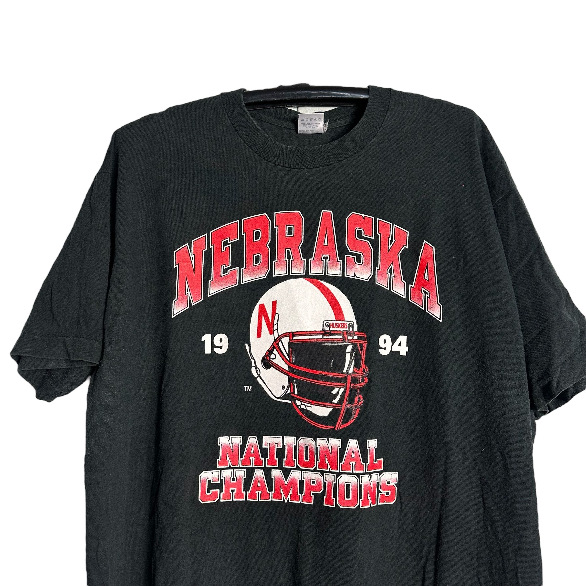 NFL × Vintage 🔥RARE🔥Vintage Nebraska Cornhuskers T-shirt Single Stich Size US XL / EU 56 / 4 - 2 Thumbnail