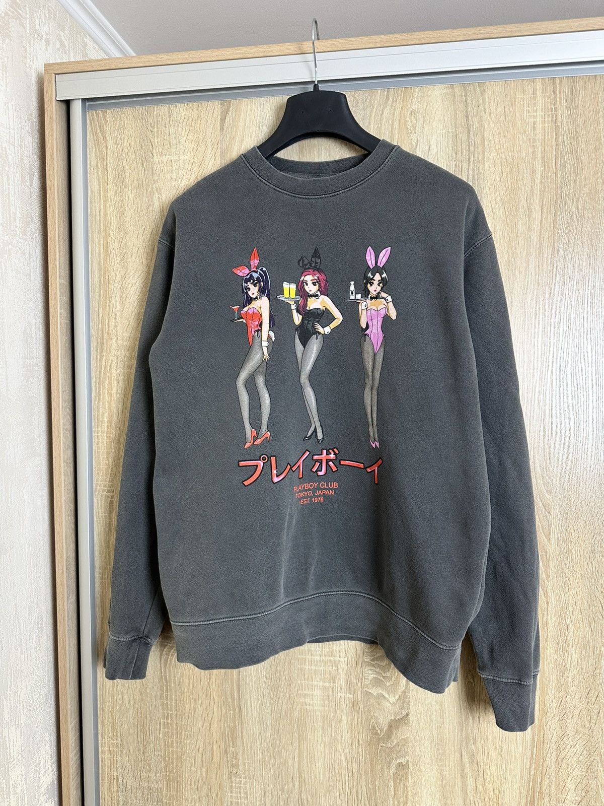 Playboy 🔥 Playboy Hook Ups Japan Club Rare Sweatshirt Pullover Shirt Size US M / EU 48-50 / 2 - 2 Thumbnail