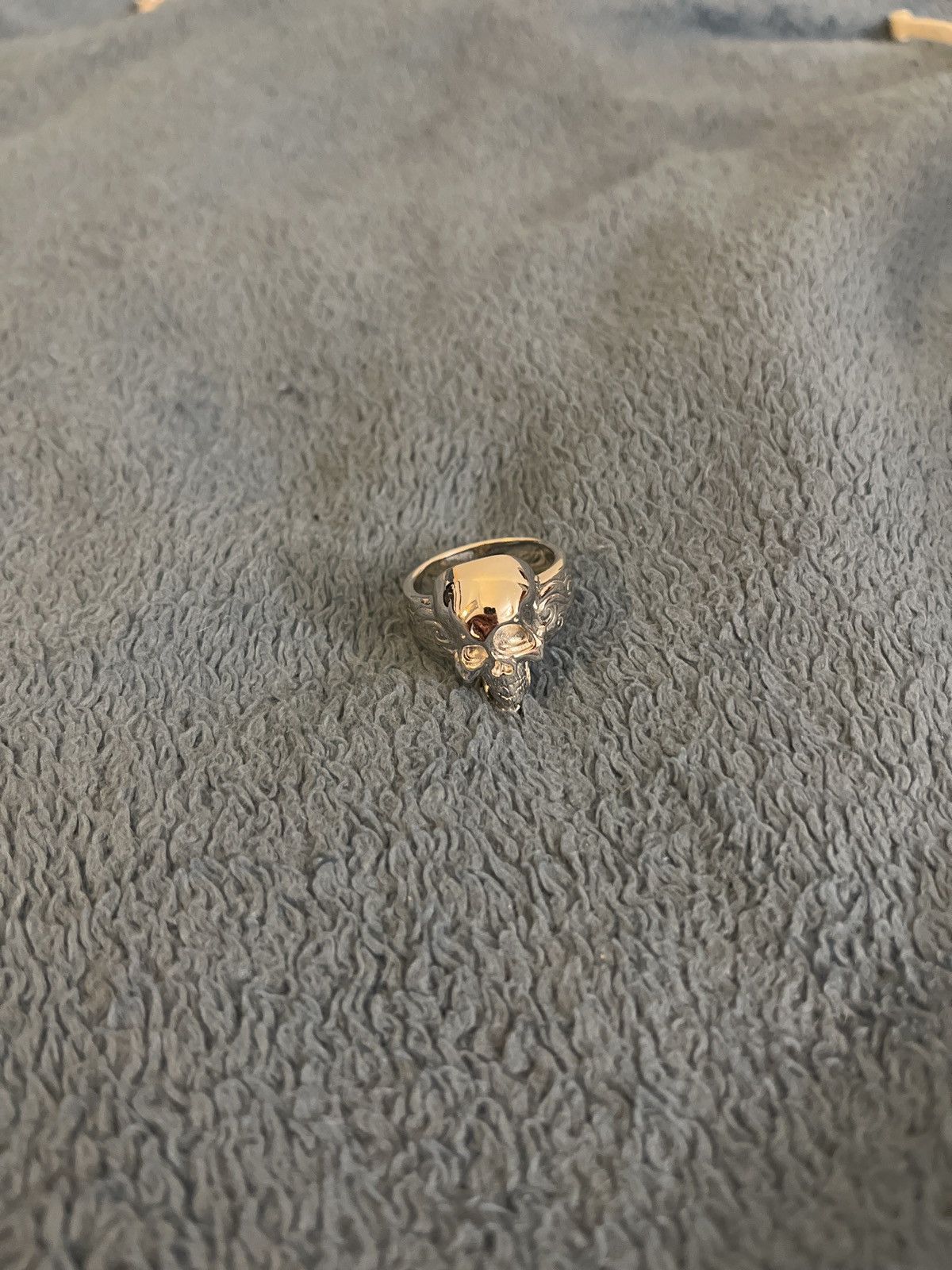Jewelry Hard Jewelry Silver Hallucinogen Skull Ring Size ONE SIZE - 1 Thumbnail