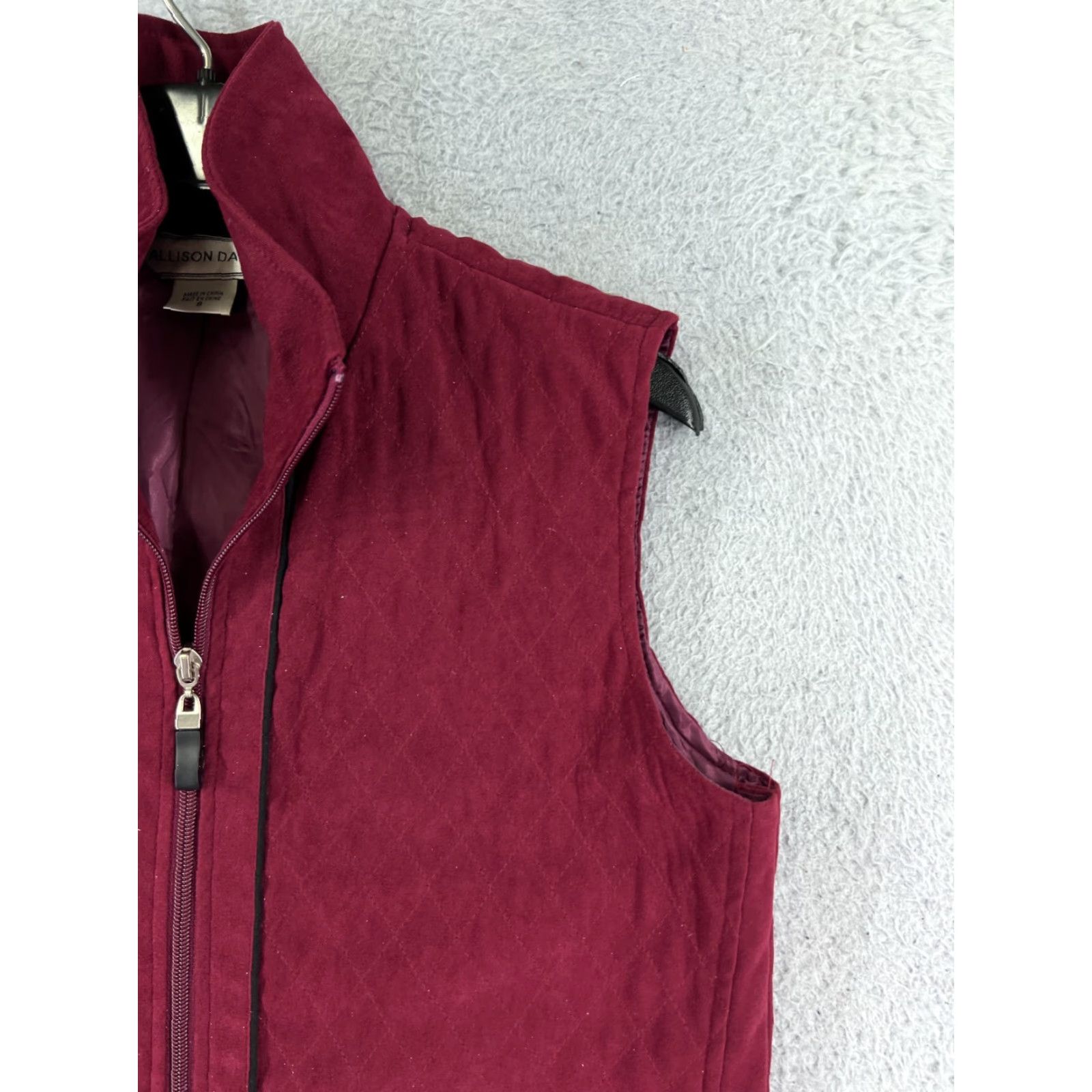 Vintage Allison Daley Vest Women 8 Red Full Zip Pockets Polyester Blend Camping Hike Vest Womens Red Pockets 90s Outdoor Seasonal Regular Mens Girls Size M / US 6-8 / IT 42-44 - 5 Thumbnail