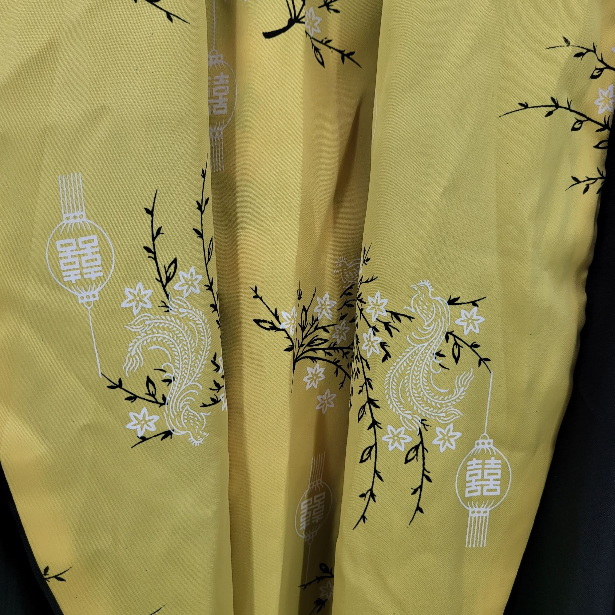 Japanese Brand Reversible Kimono Robe L Black Embroidered Dragon Yellow Flo Size US L / EU 52-54 / 3 - 16 Thumbnail