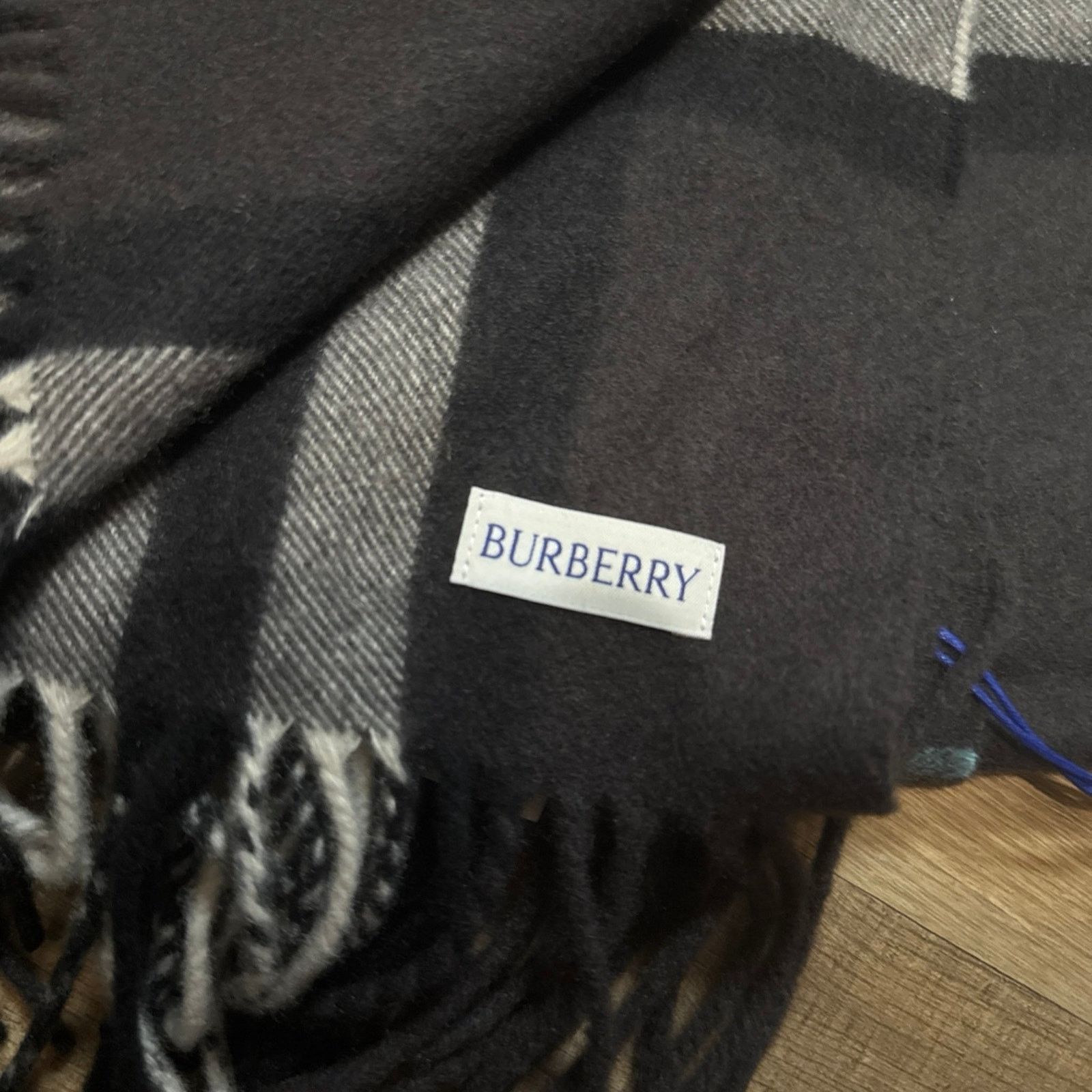 Burberry Burberry Wide Check Cashmere Otter Scarf Size ONE SIZE - 4 Thumbnail
