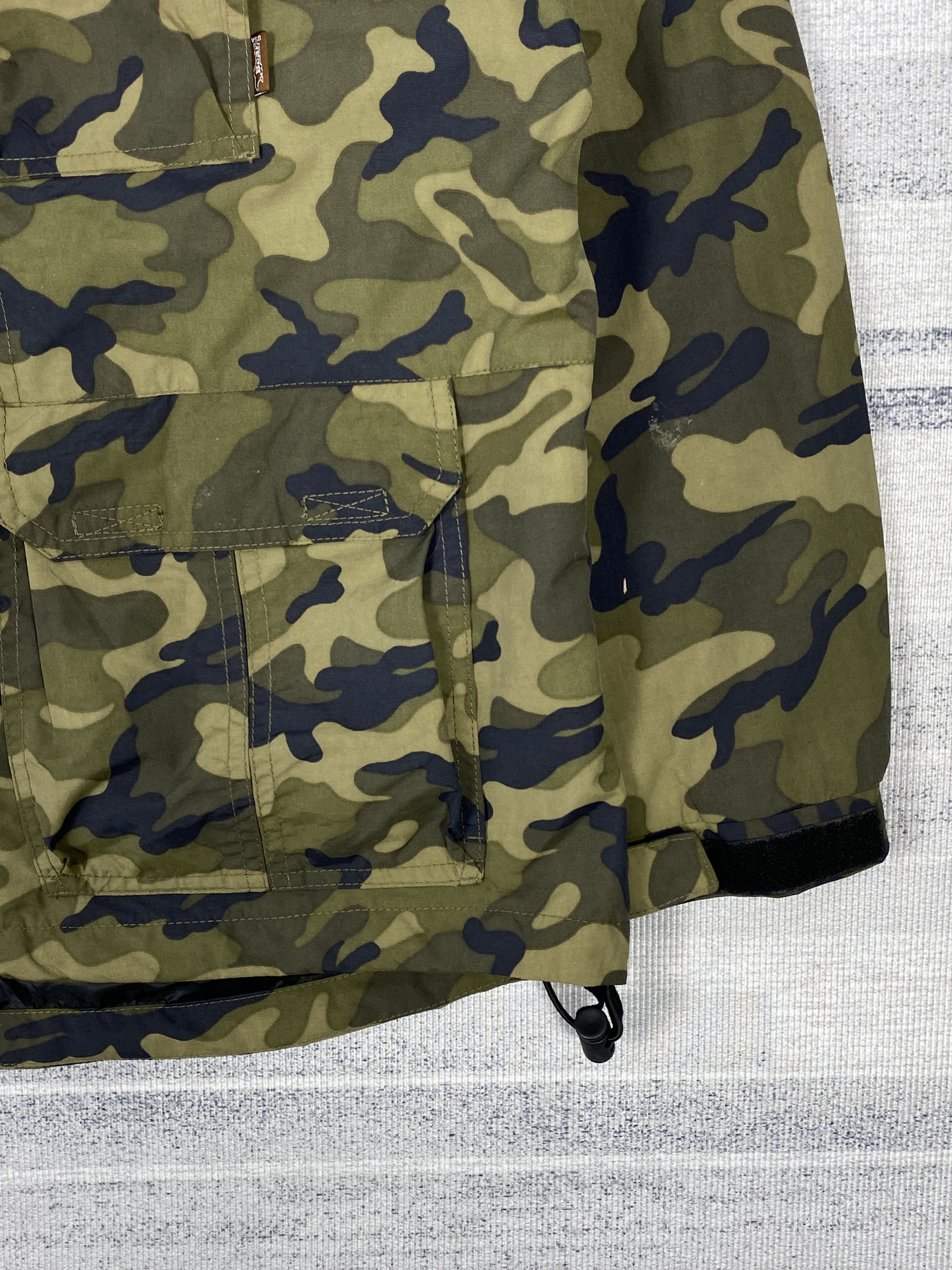 Vintage Vintage USA Bear Camo Jacket K0159 Size US L / EU 52-54 / 3 - 4 Thumbnail