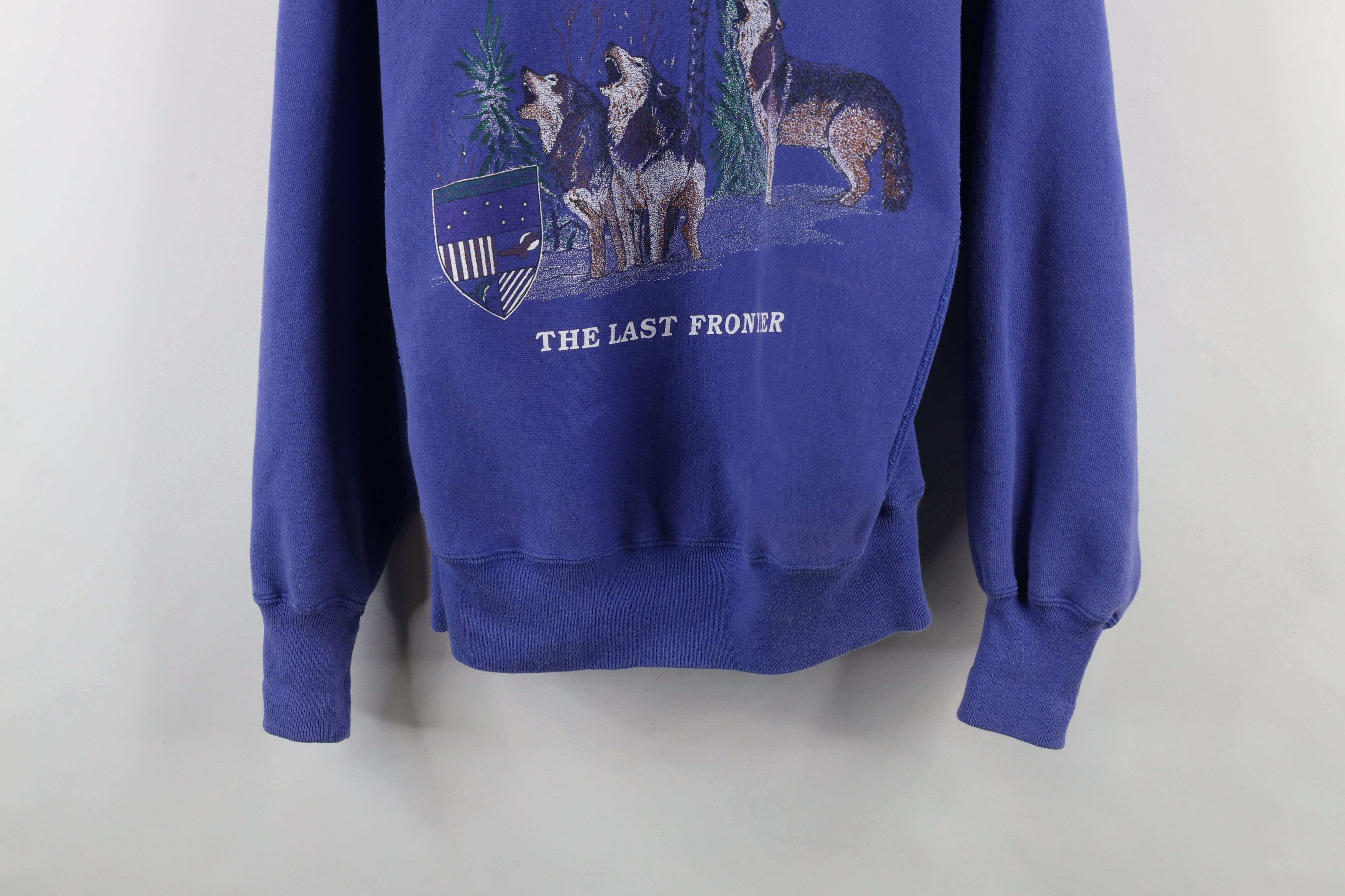 Vintage Vintage 90s Alaska Wolf Nature Crewneck Sweatshirt USA Size M / US 6-8 / IT 42-44 - 3 Thumbnail