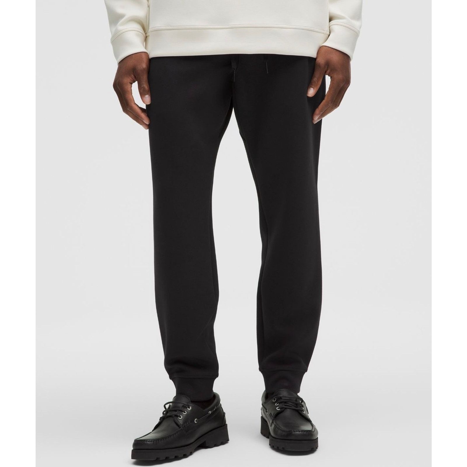 Lululemon Lululemon Smooth Spacer Jogger Shorter 27" Black Sz L Size US 30 / EU 46 - 1 Thumbnail