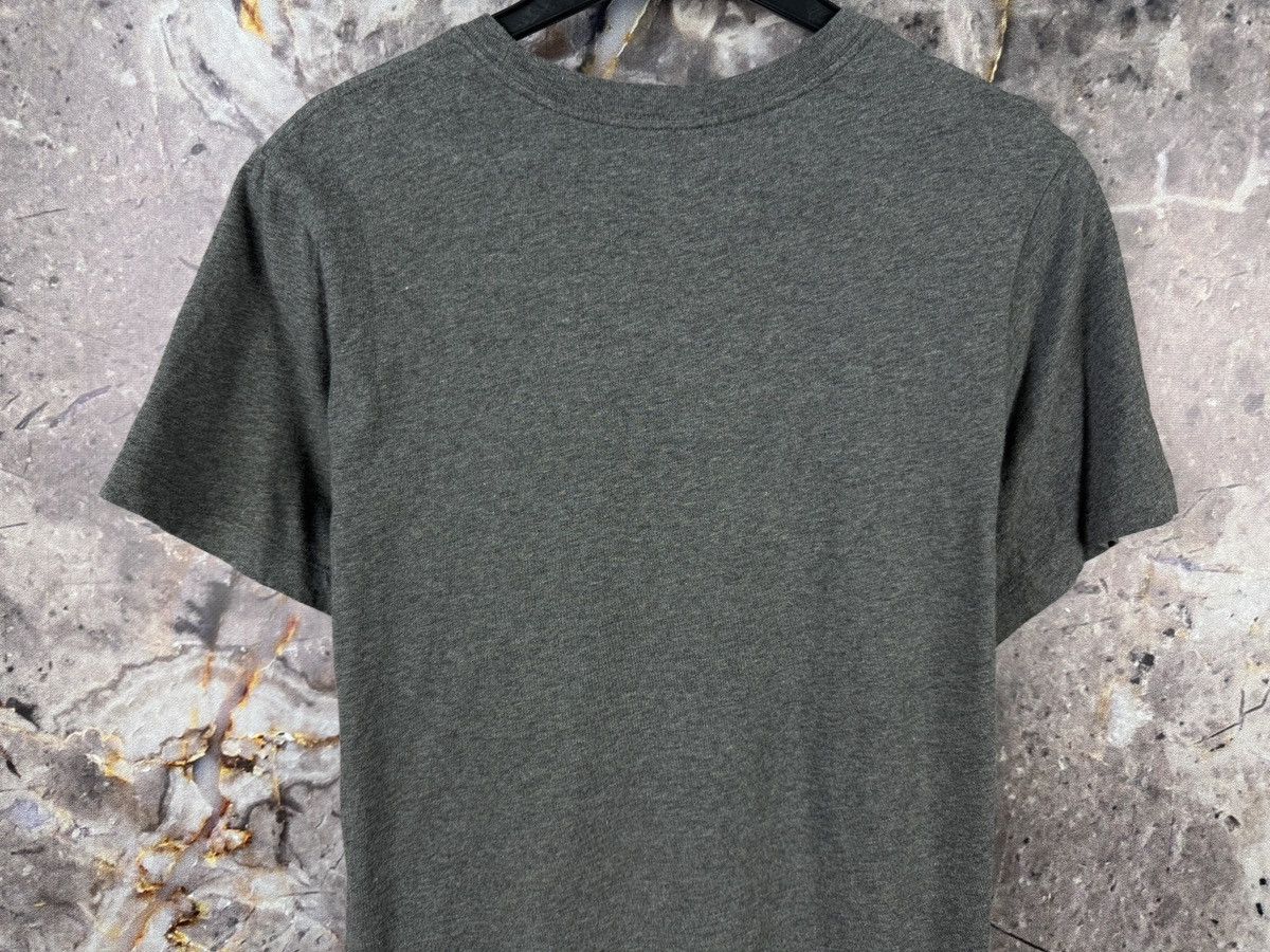 Nike Men’s Nike Swoosh T-Shirt Gray Red Streetwear Size Medium Size US M / EU 48-50 / 2 - 13 Thumbnail