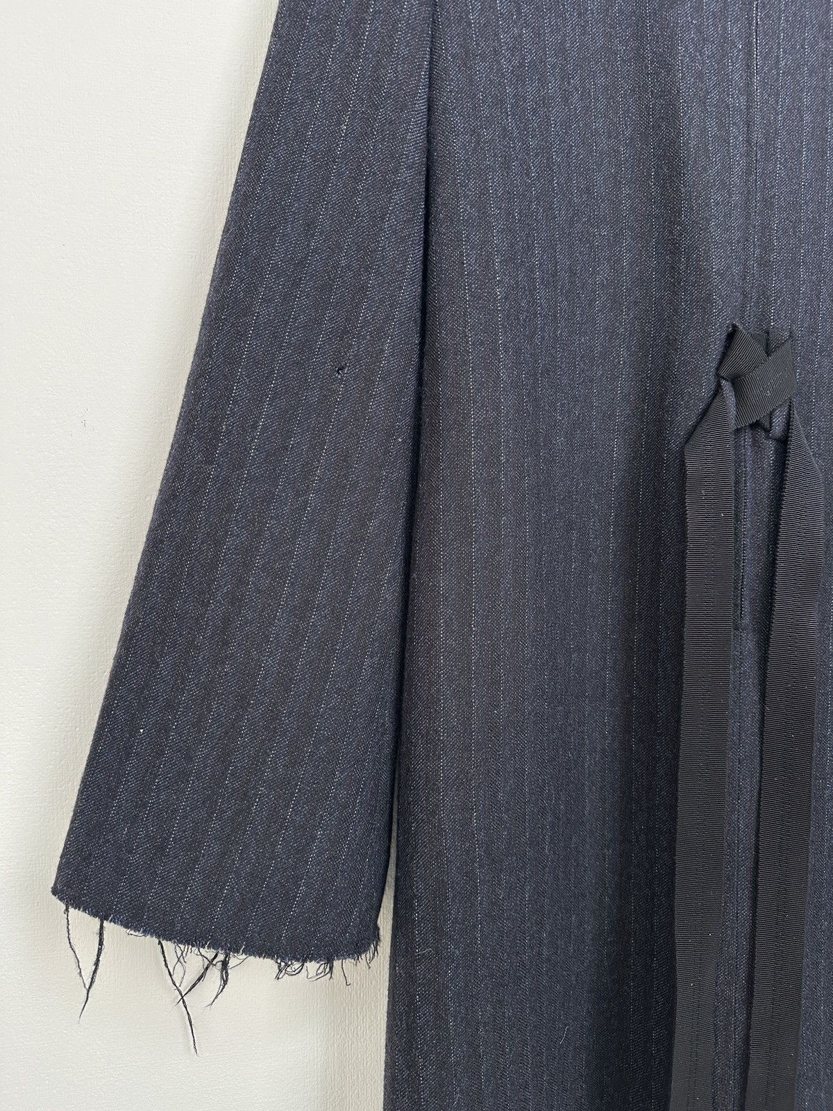 Maison Margiela FW17 Maison Margiela Navy Pinstripe Wool Dress Frayed Detail Size XS / US 0-2 / IT 36-38 - 12 Thumbnail