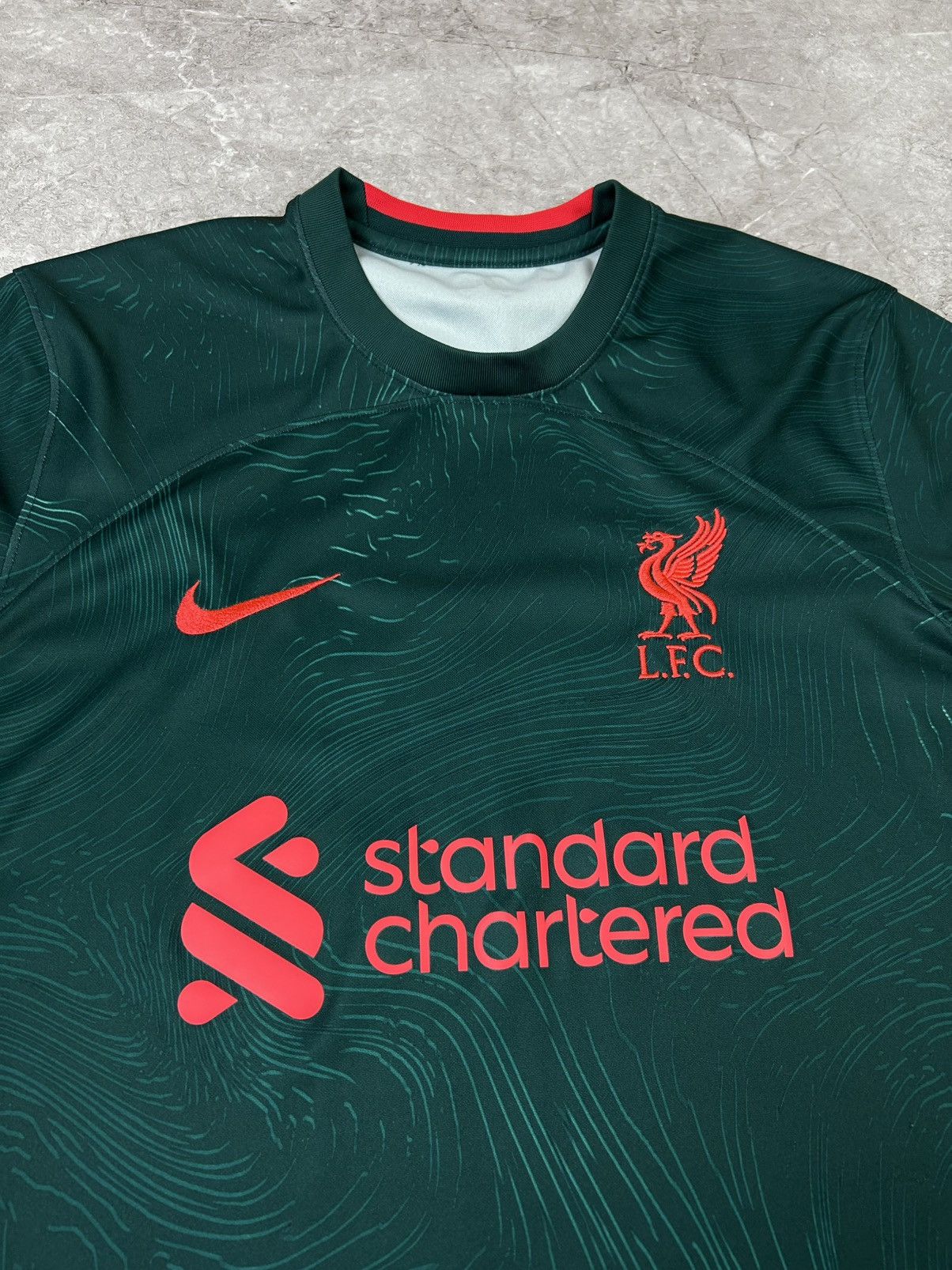 Nike × Vintage Nike Soccer Liverpool 2022/23 Stadium Third Jersey Green Size US L / EU 52-54 / 3 - 5 Thumbnail