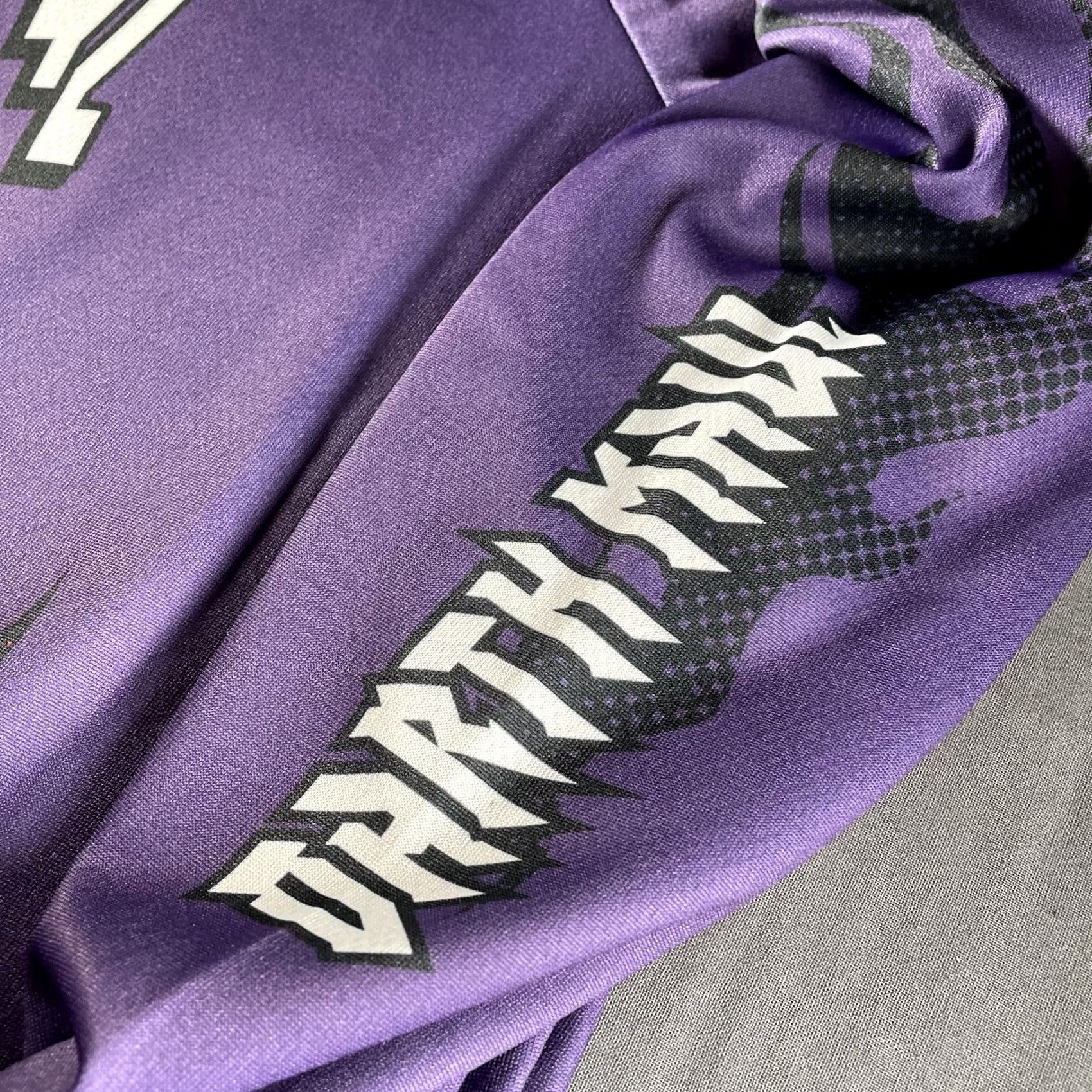 Star Wars Star Wars Darth Maul Shirt Mens Medium Purple Long Sleeve Empire Graphic Men Graphic Print T-Shirt Size US M / EU 48-50 / 2 - 5 Thumbnail
