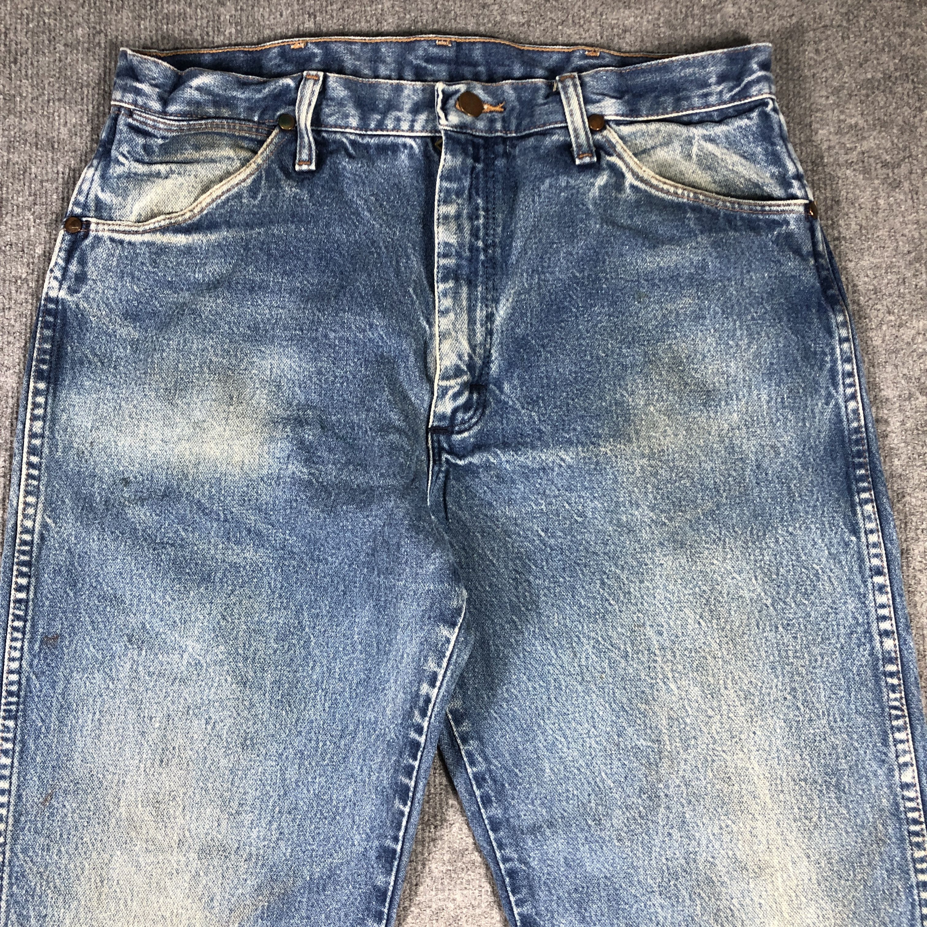Vintage × Wrangler Vintage Wrangler Light Blue Wash Jeans L711 Size US 33 - 2 Thumbnail