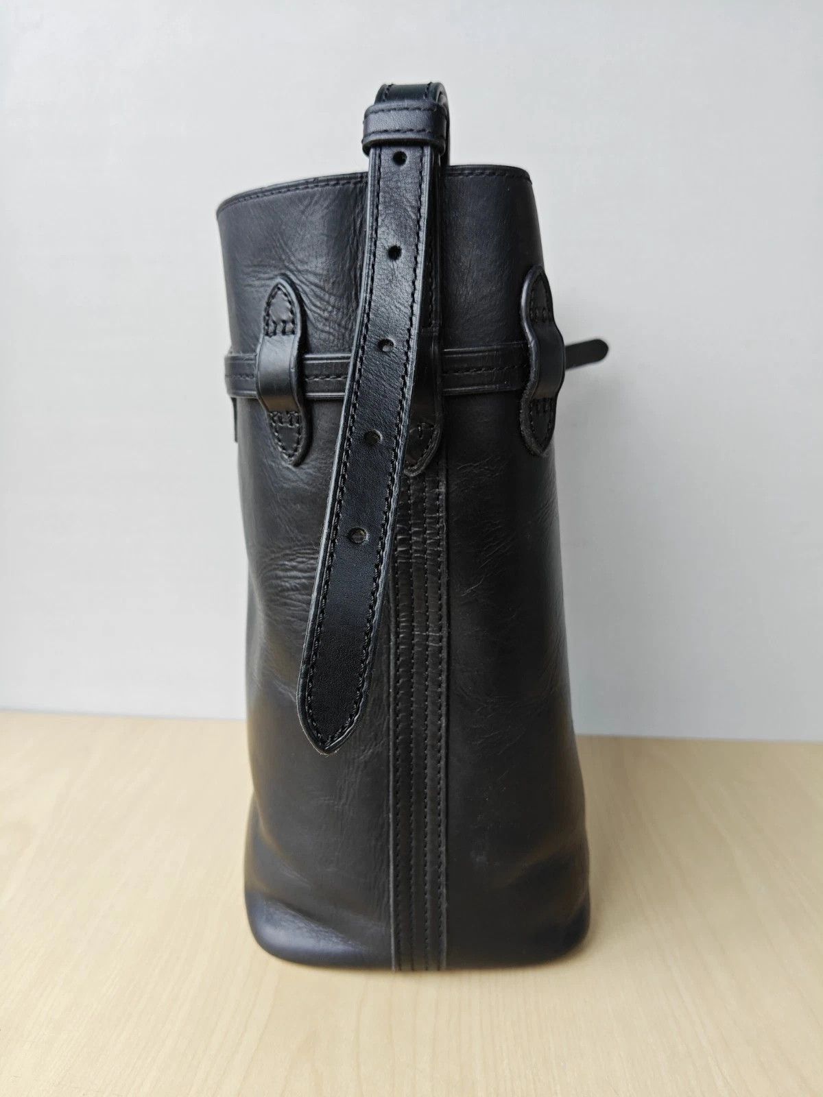 Polo Ralph Lauren Polo Ralph Lauren Bellport Leather Large Bucket Bag FTP 0011 Size ONE SIZE - 4 Thumbnail