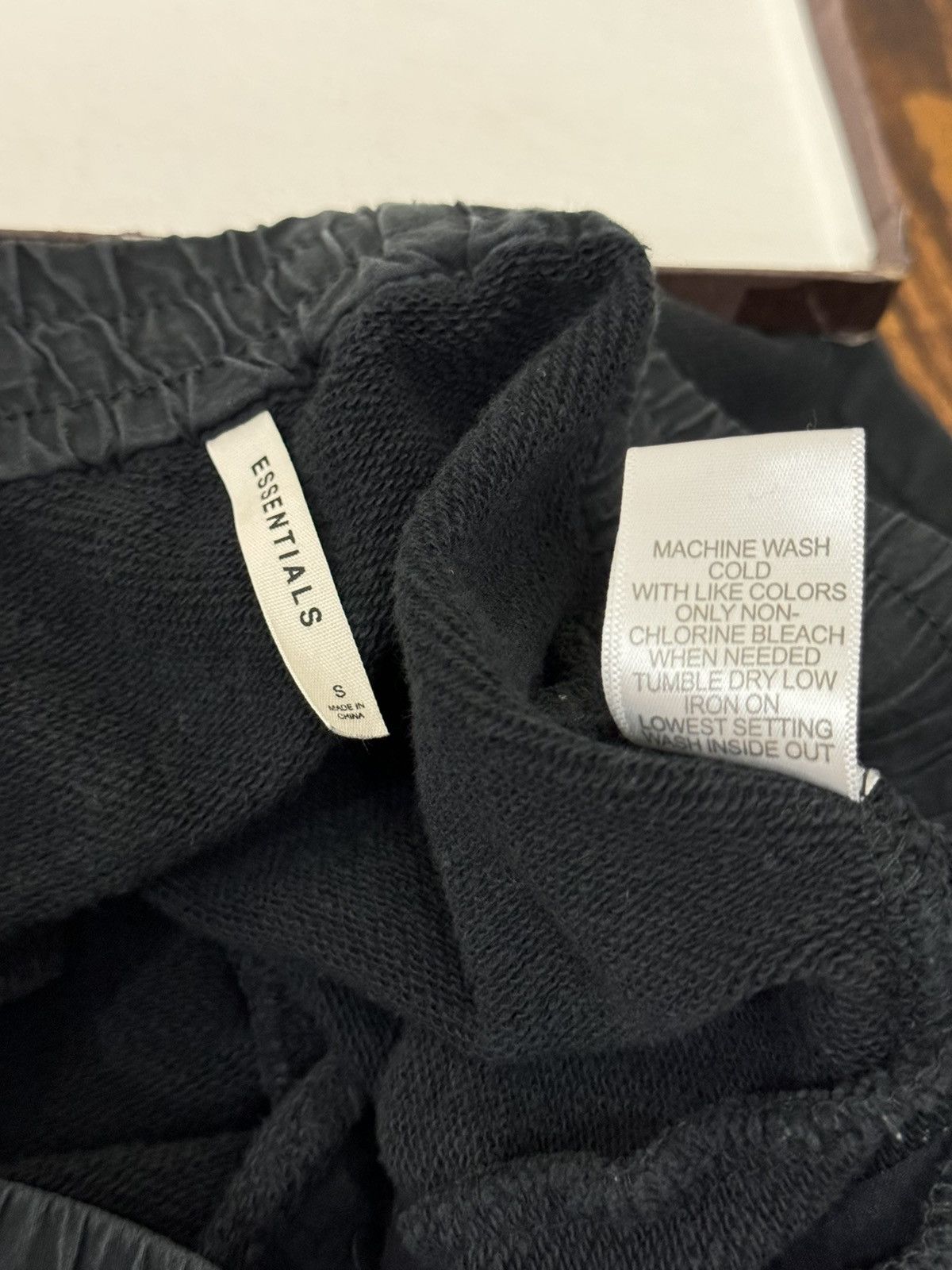 Fear of God 🔥OG Fear of God Essentials Drawstring Shorts Black SZ Small Size US 32 / EU 48 - 10 Thumbnail