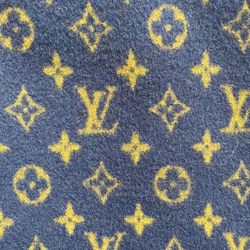Louis Vuitton Louis Vuitton Women's Navy Wool Skirt . Size 23" - 6 Thumbnail