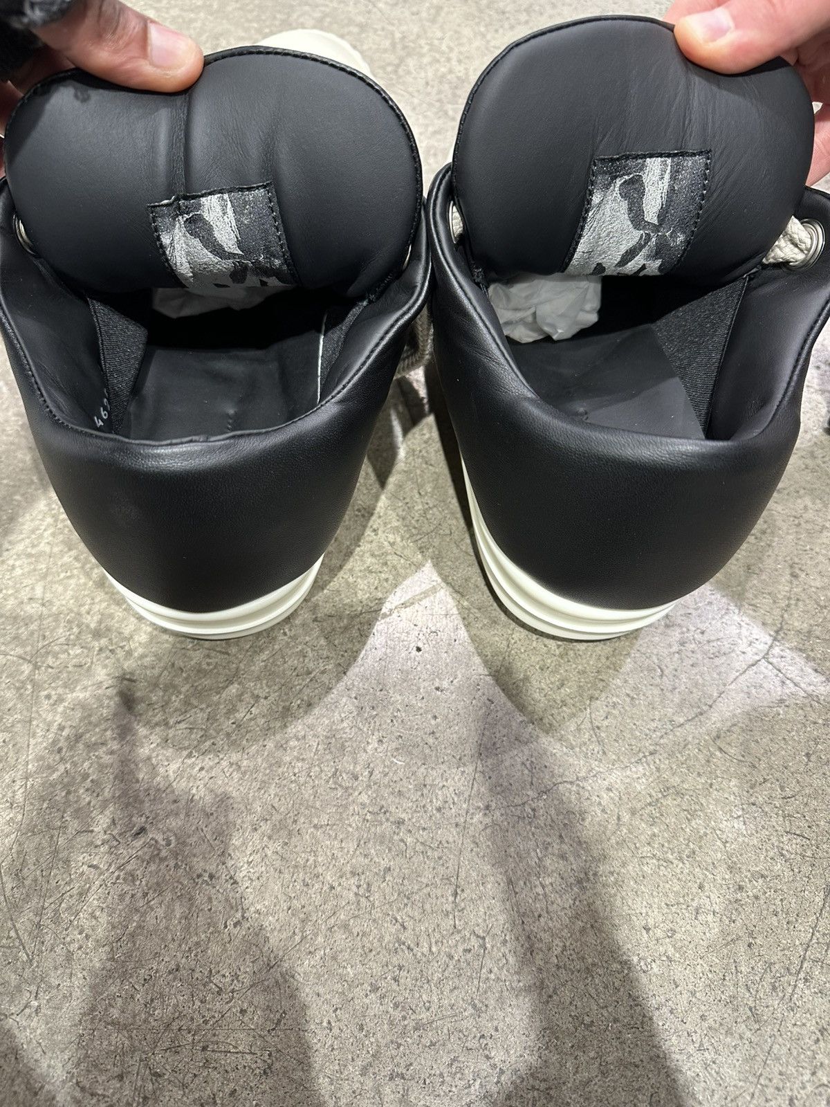 Rick Owens RICK OWENS - Jumbo Lace Low Black Milk Size US 9 / EU 42 - 8 Thumbnail