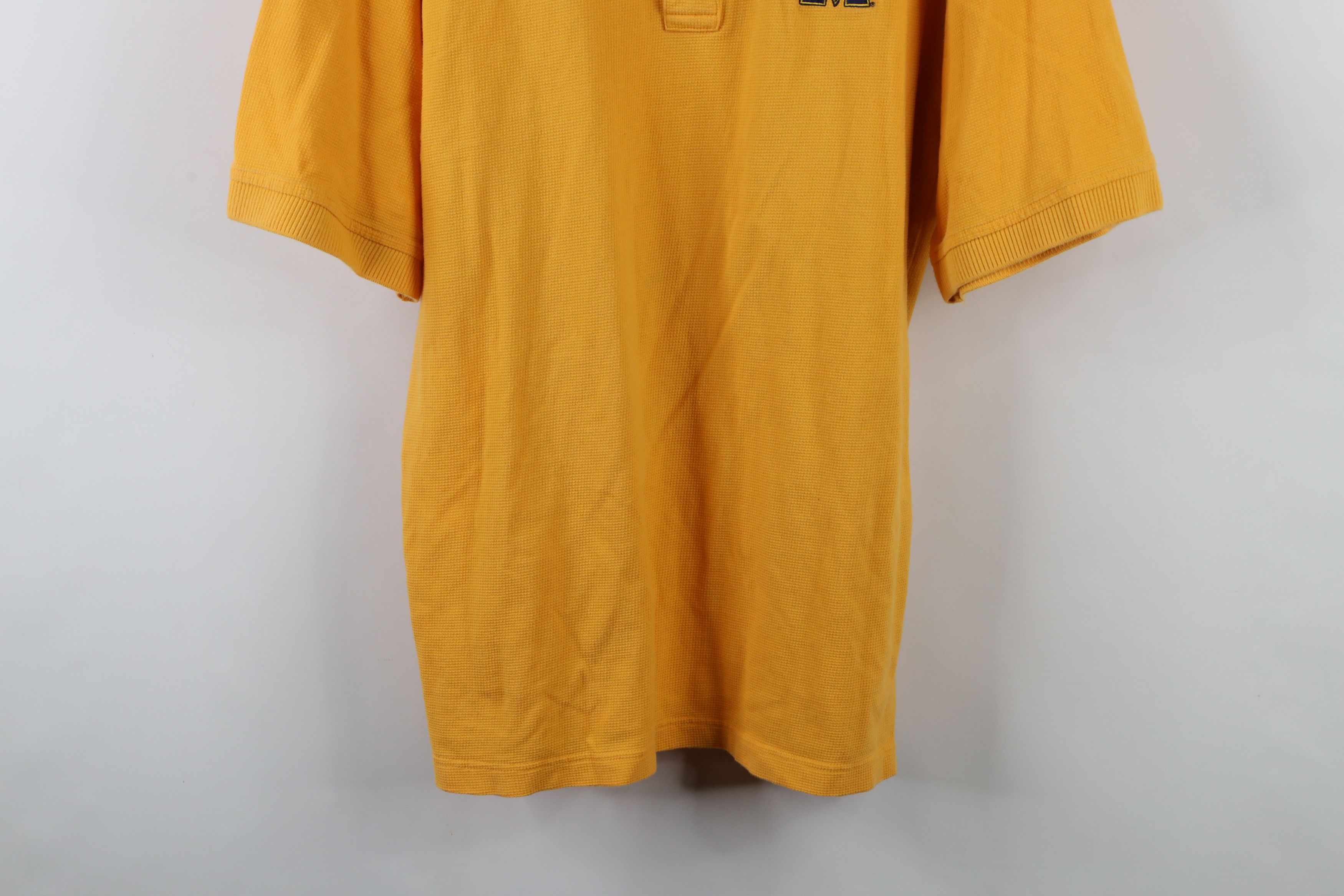 Vintage Vintage 90s University of Michigan Thermal Waffle Knit Polo Size US M / EU 48-50 / 2 - 3 Thumbnail